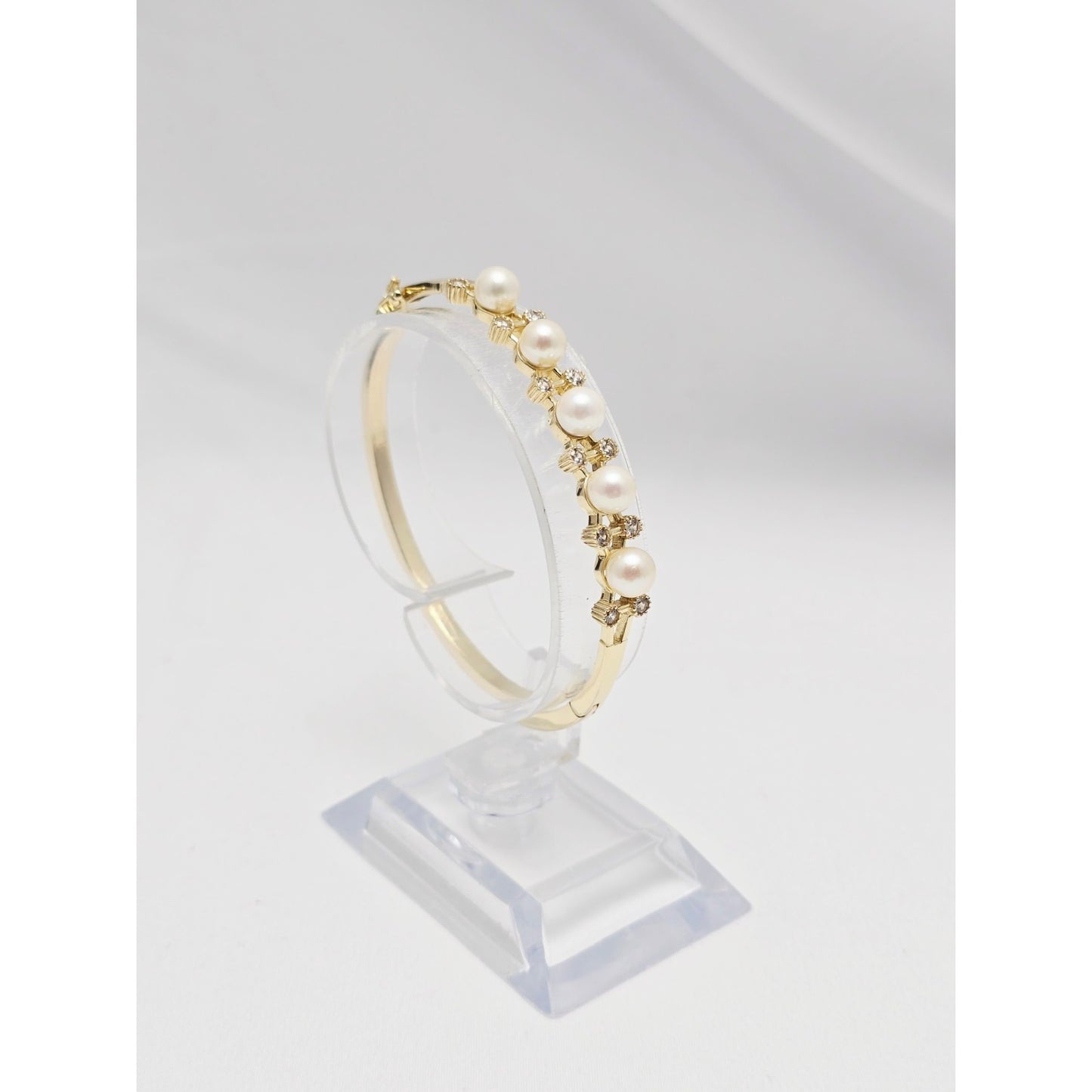 14K Yellow Gold Pearl & CZ Bangle Bracelet