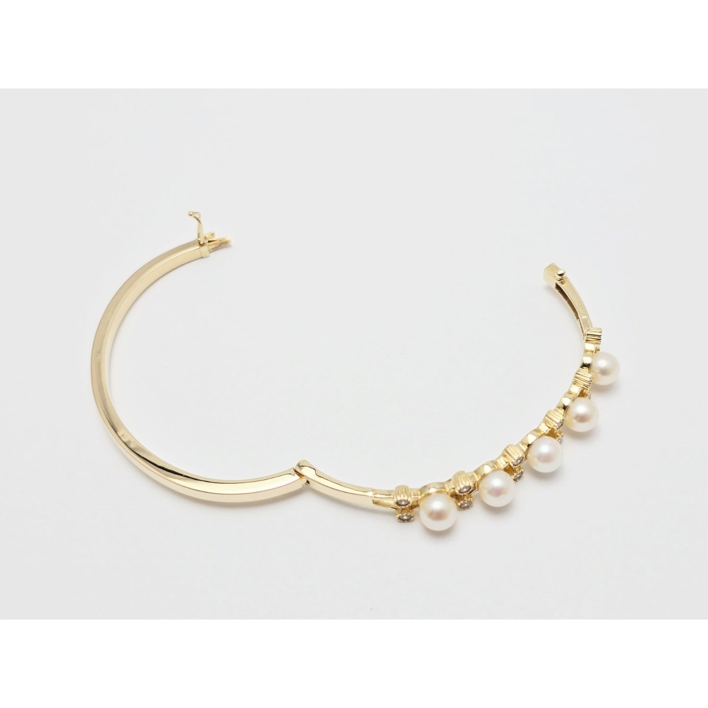14K Yellow Gold Pearl & CZ Bangle Bracelet