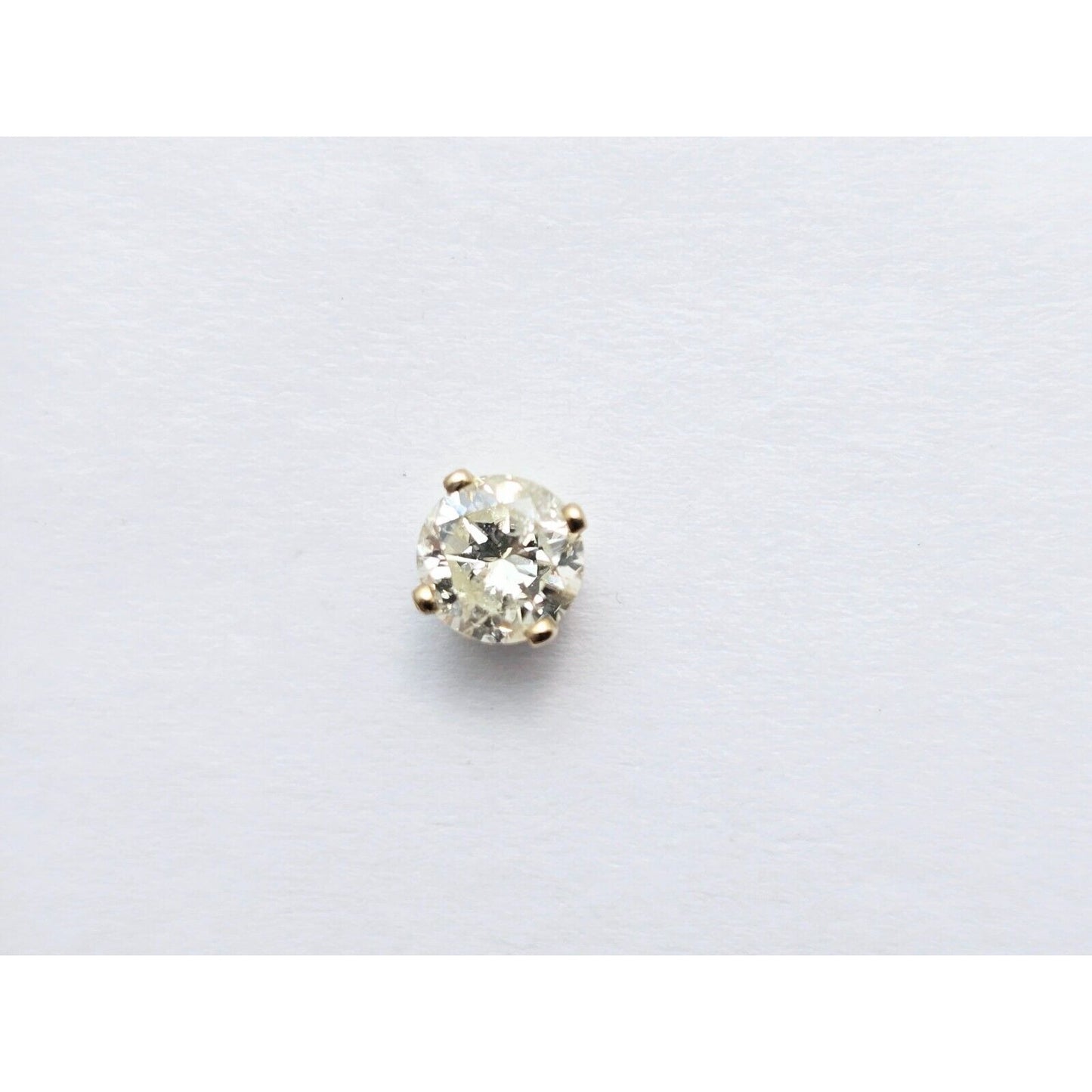14K Yellow Gold Round Diamond Stud Earrings
