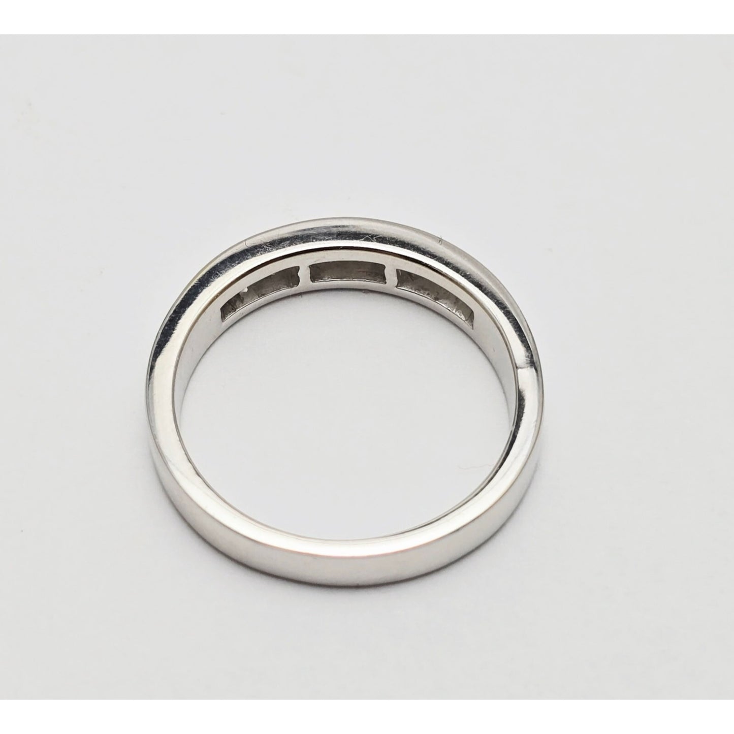 14K White Gold Single Row Princess Cut Diamond Wedding Band Ring