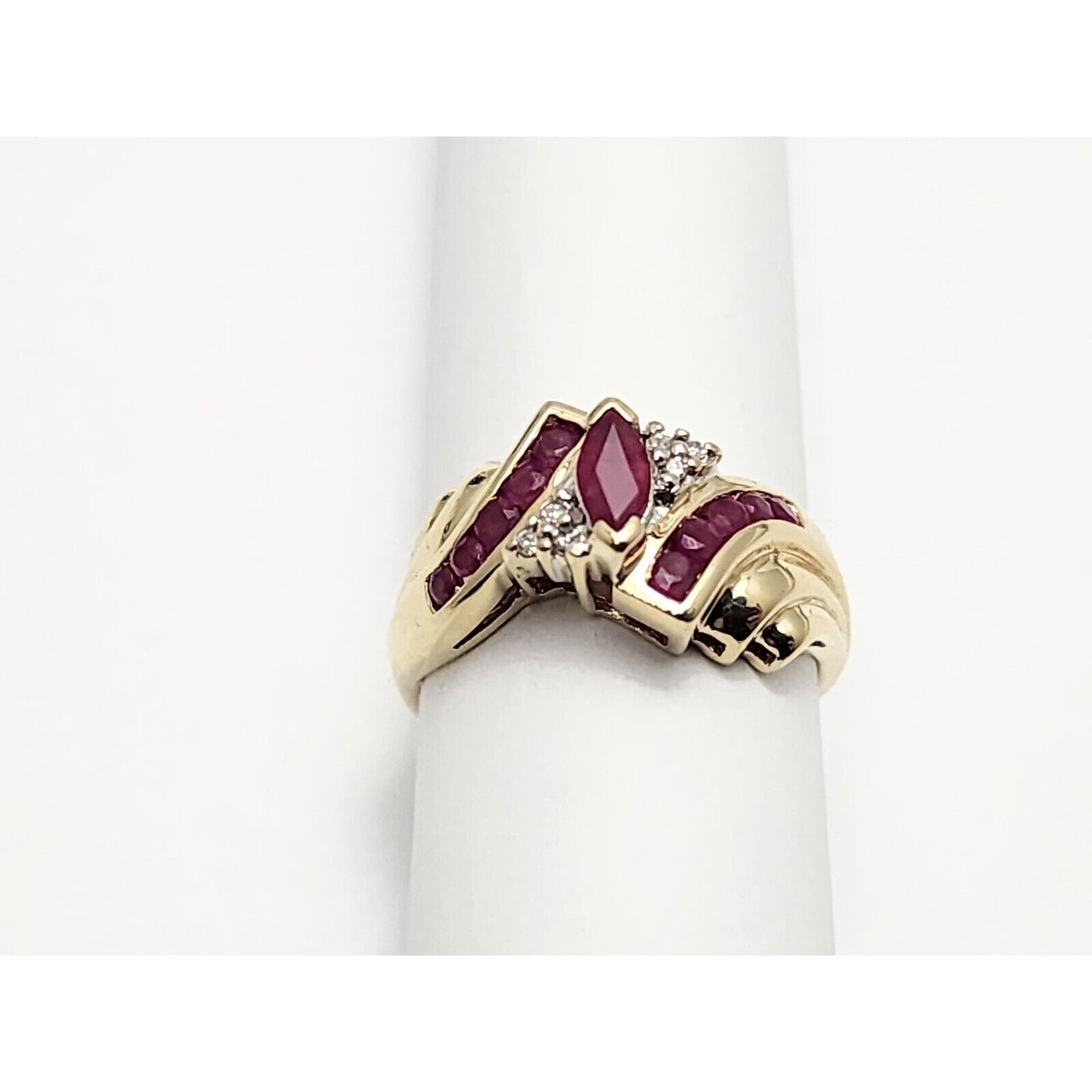 10K Yellow Gold Ruby & Diamond Ring