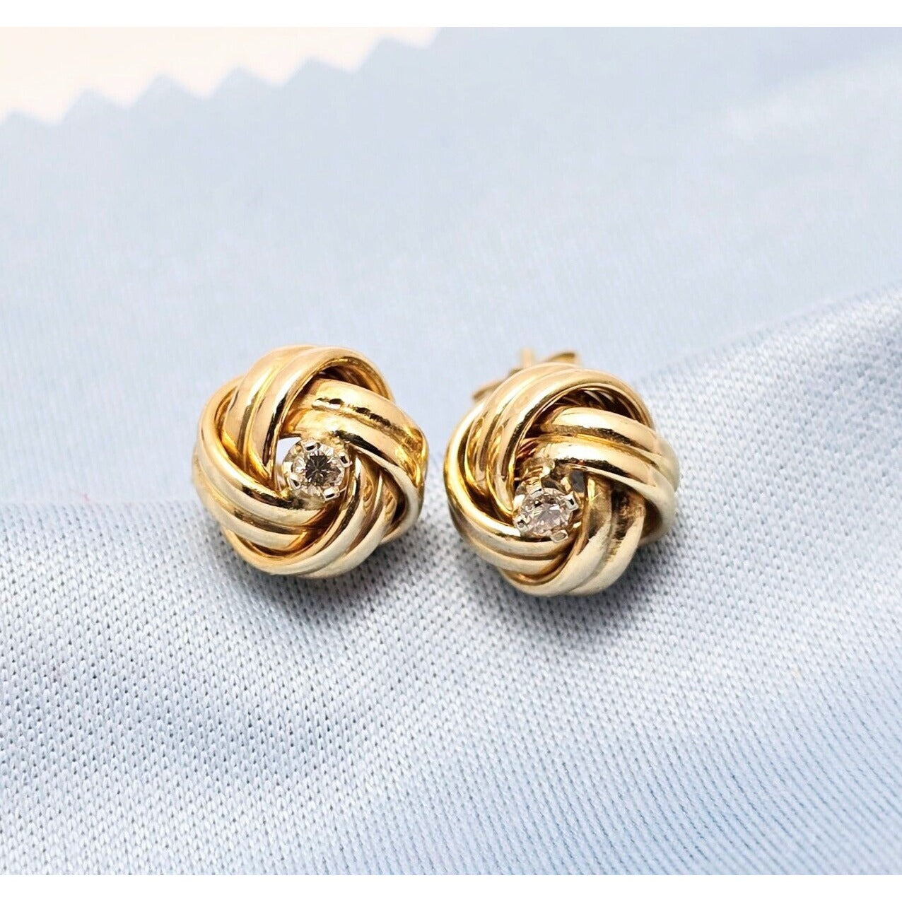 14K Yellow Gold Twist Knot Diamond Stud Earrings