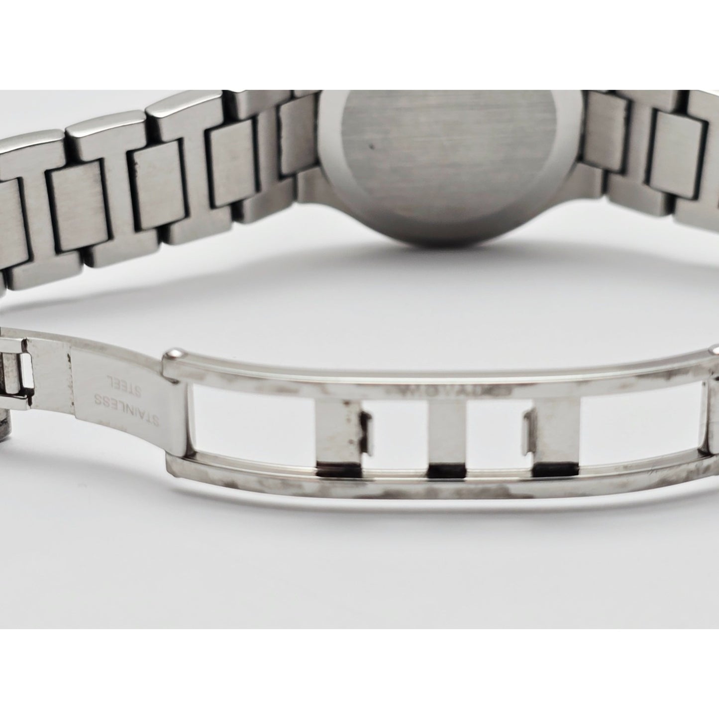 Movado Museum 28mm Stainless Steel Ladies Quartz Black Dial Watch 01.3.14.1033