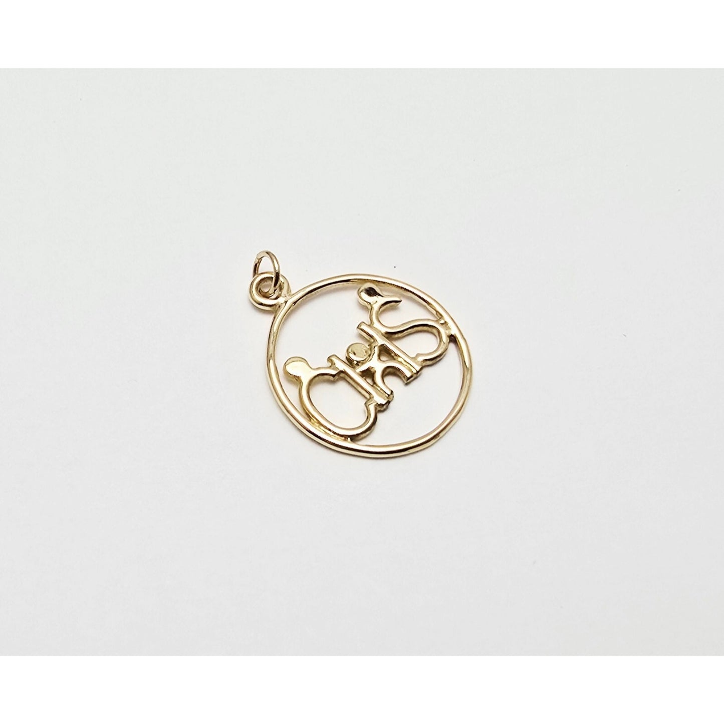 14K Yellow Gold Mom, Dad & Child Initial " C & S " Charm Pendant