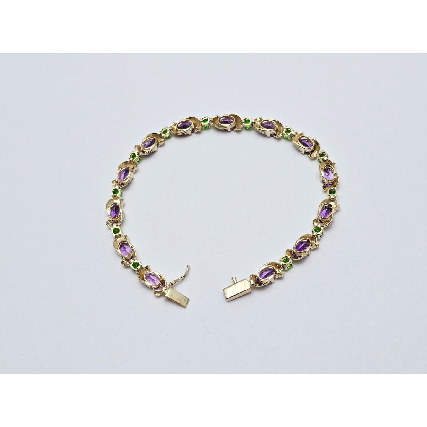 14K Yellow Gold Amethyst & Emerald Tennis Link Bracelet