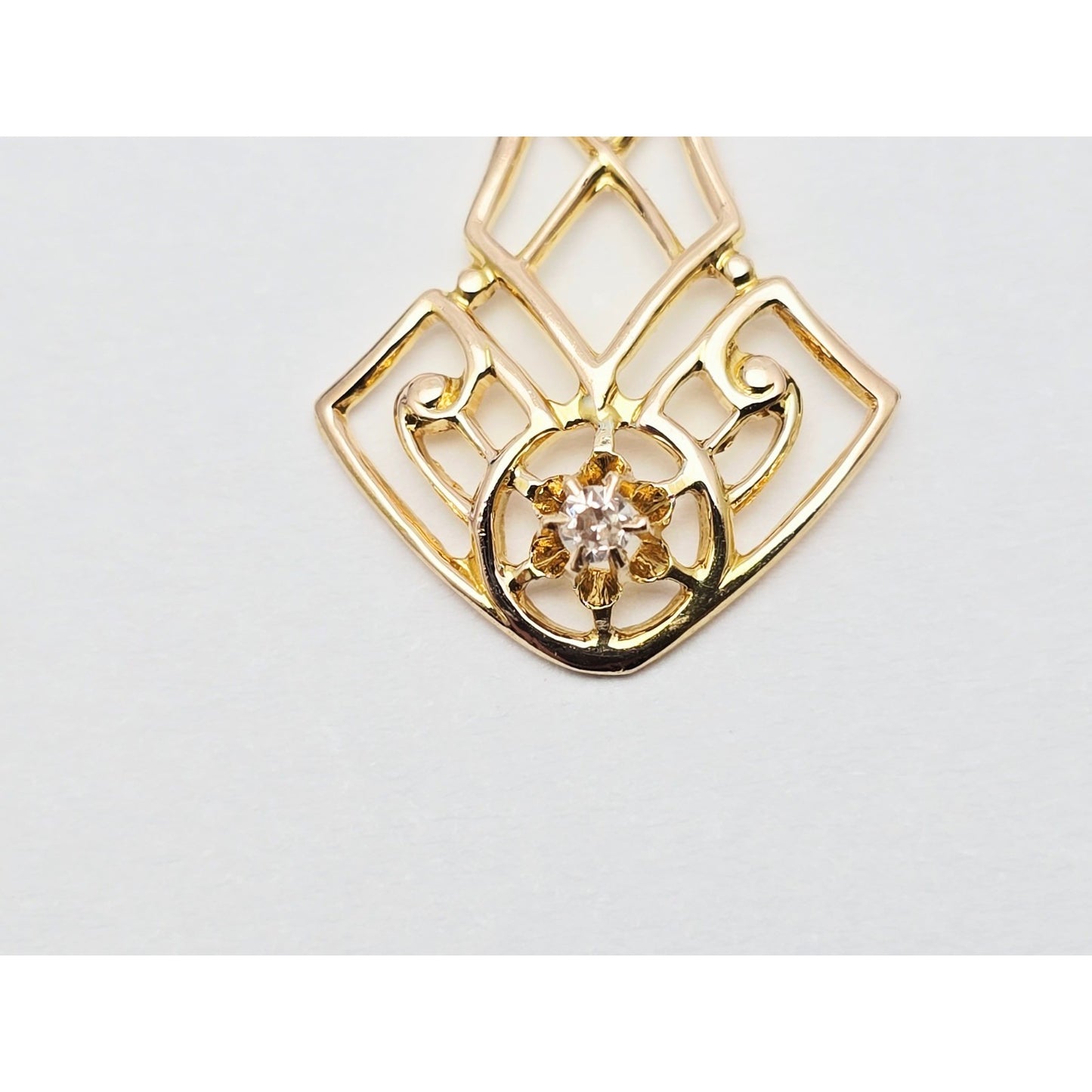 10K Yellow Gold Art Deco Diamond Pendant Charm