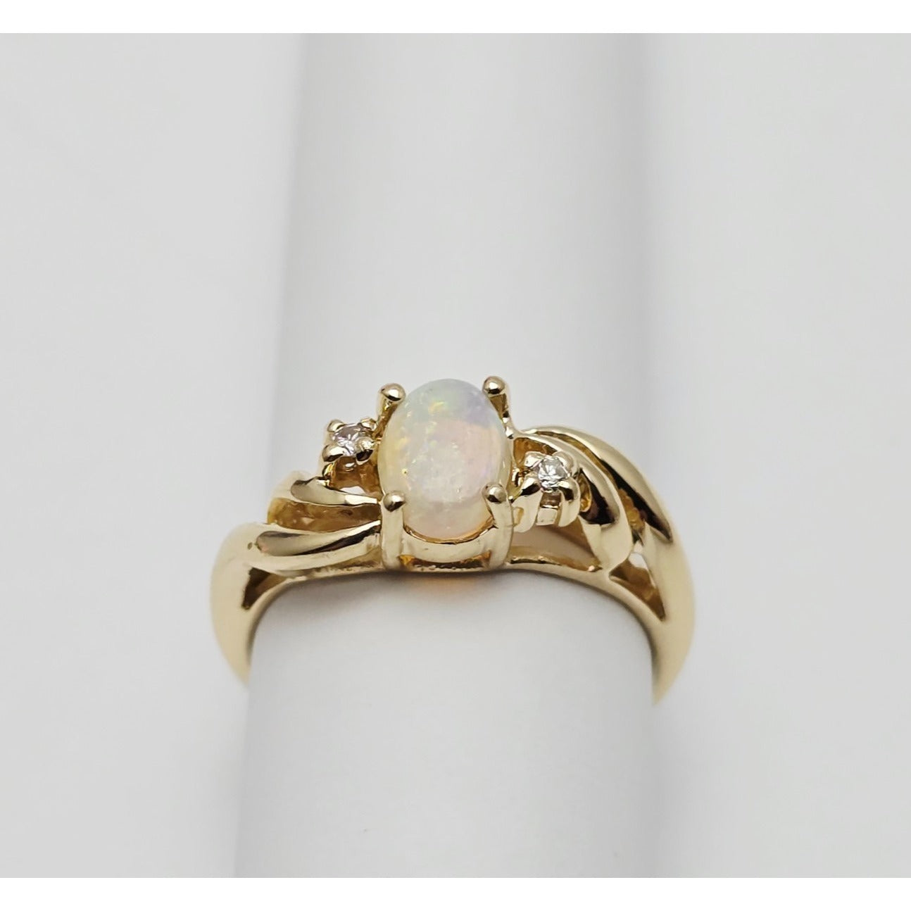 14K Yellow Gold Fire Opal & Diamond Ring