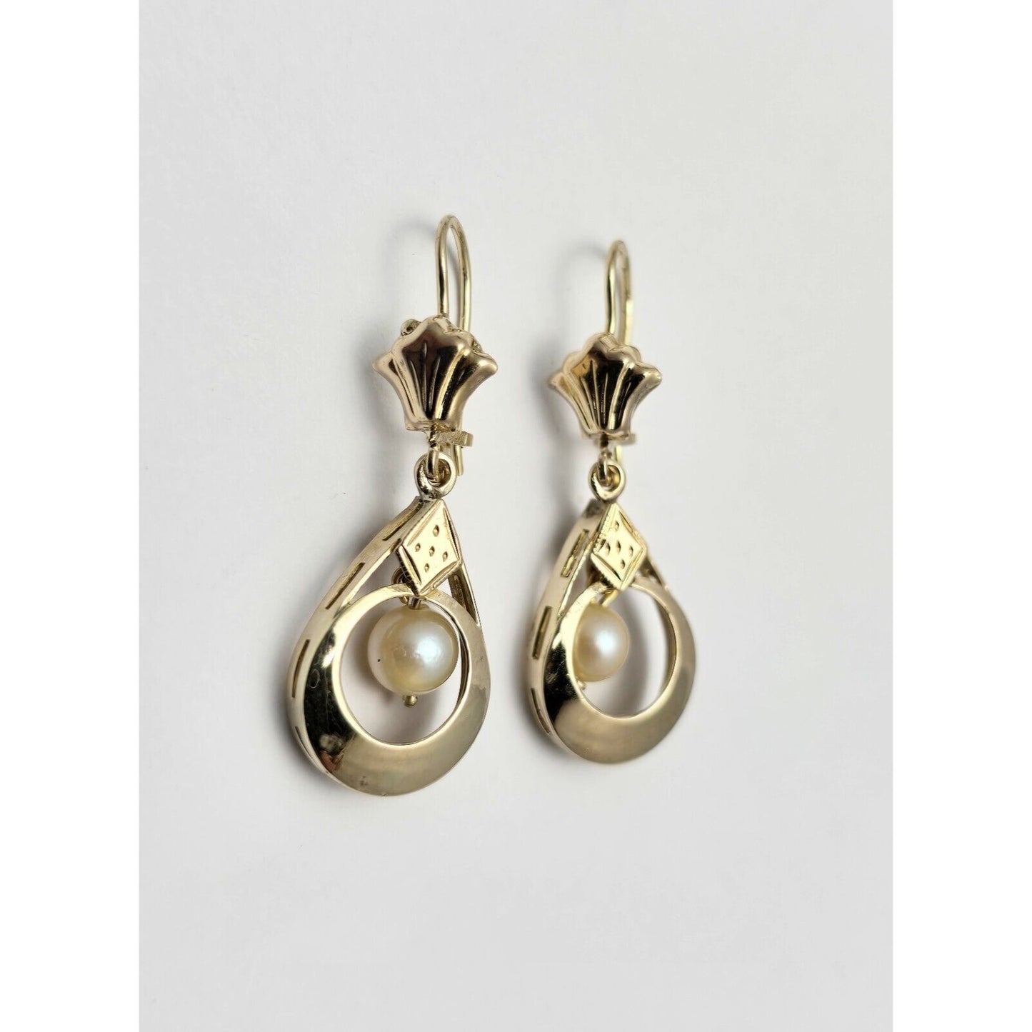 14K Yellow Gold Pearl Drop Dangle French Clip Earrings