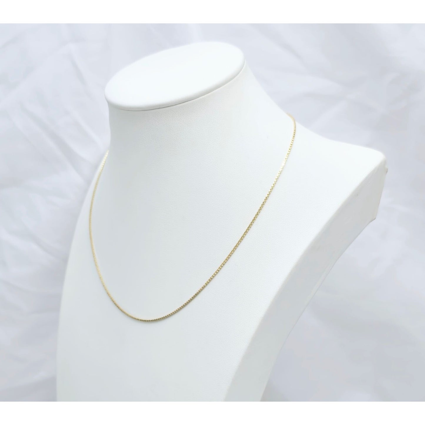 14K Yellow Gold Box Link Chain Choker Necklace