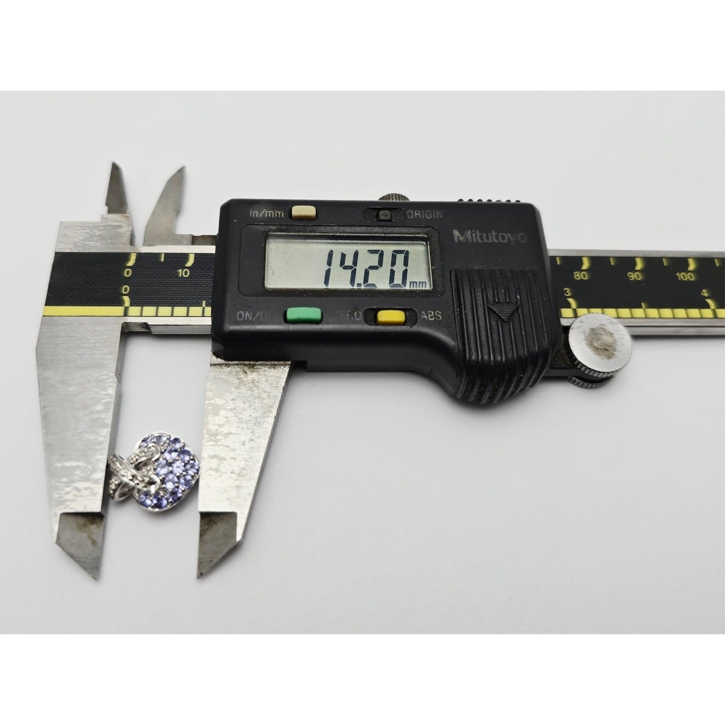 10K White Gold Round Cut Diamond & Tanzanite Heart Charm Pendant