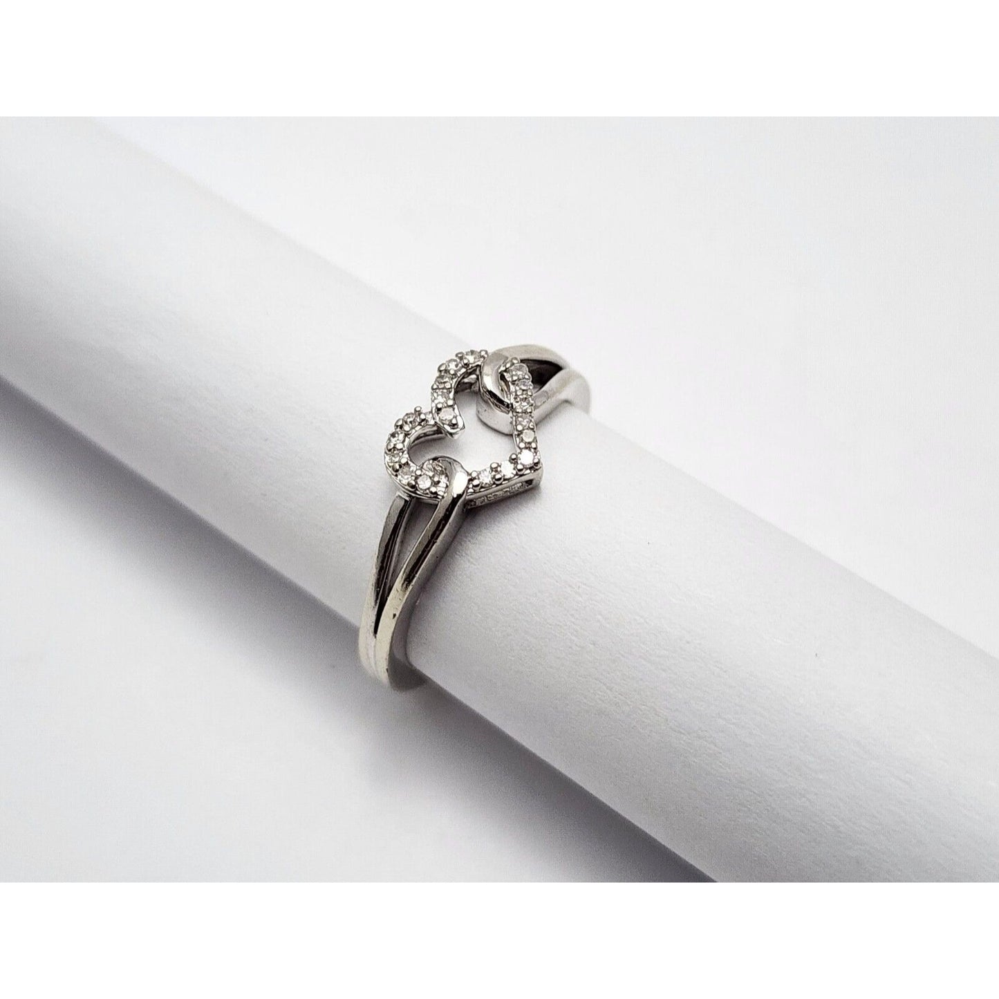 10K White Gold Diamond Open Heart Ring