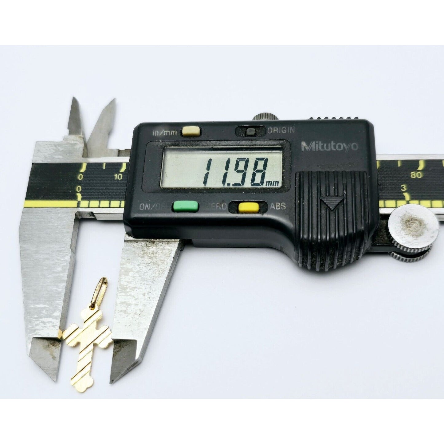 14K Yellow Gold Religious Italy Made Cross Charm Pendant