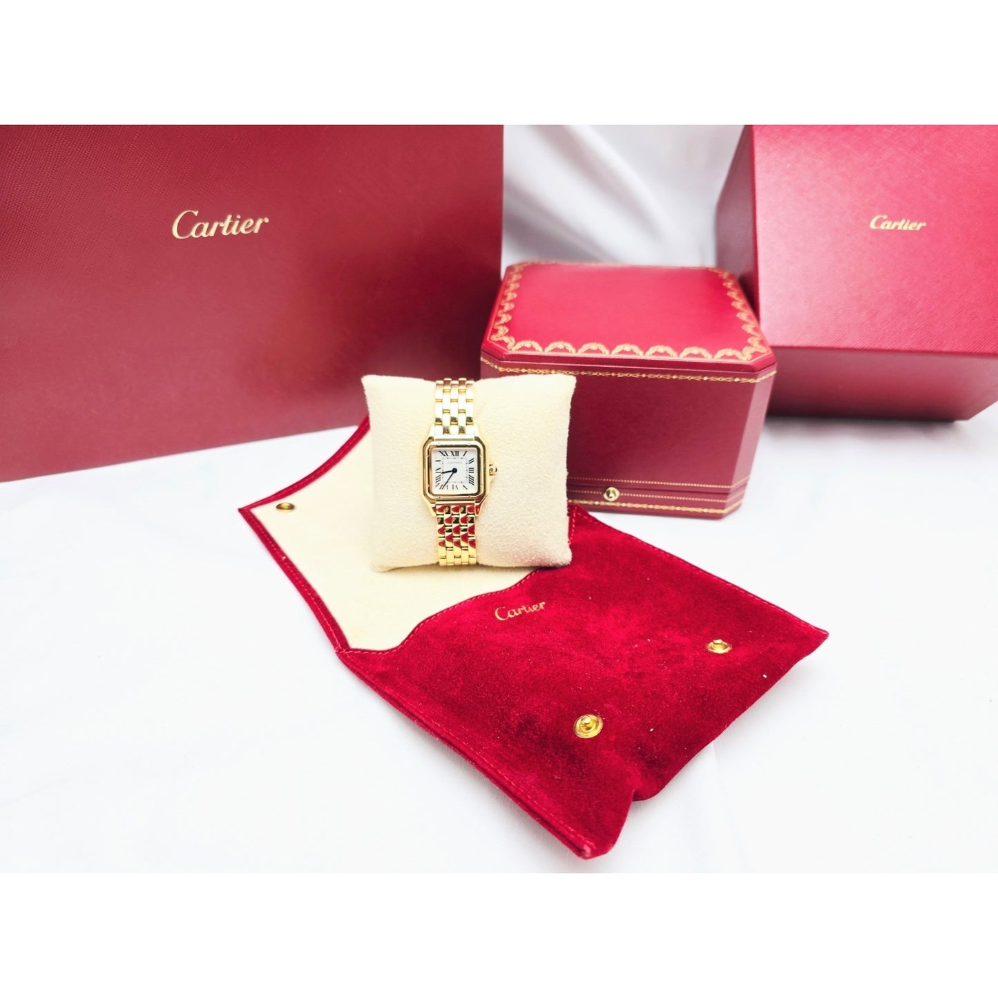 Cartier Panthere 18k Yellow Gold 27mm Silver Roman Dial WGPN0009 4014 Watch