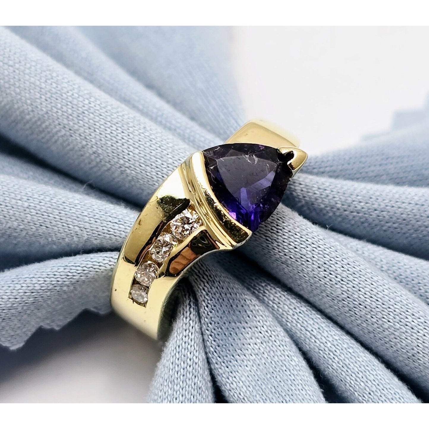 14K Yellow Gold Amethyst & Diamond Ring