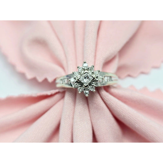 10K White Gold Flower Style Diamond Ring