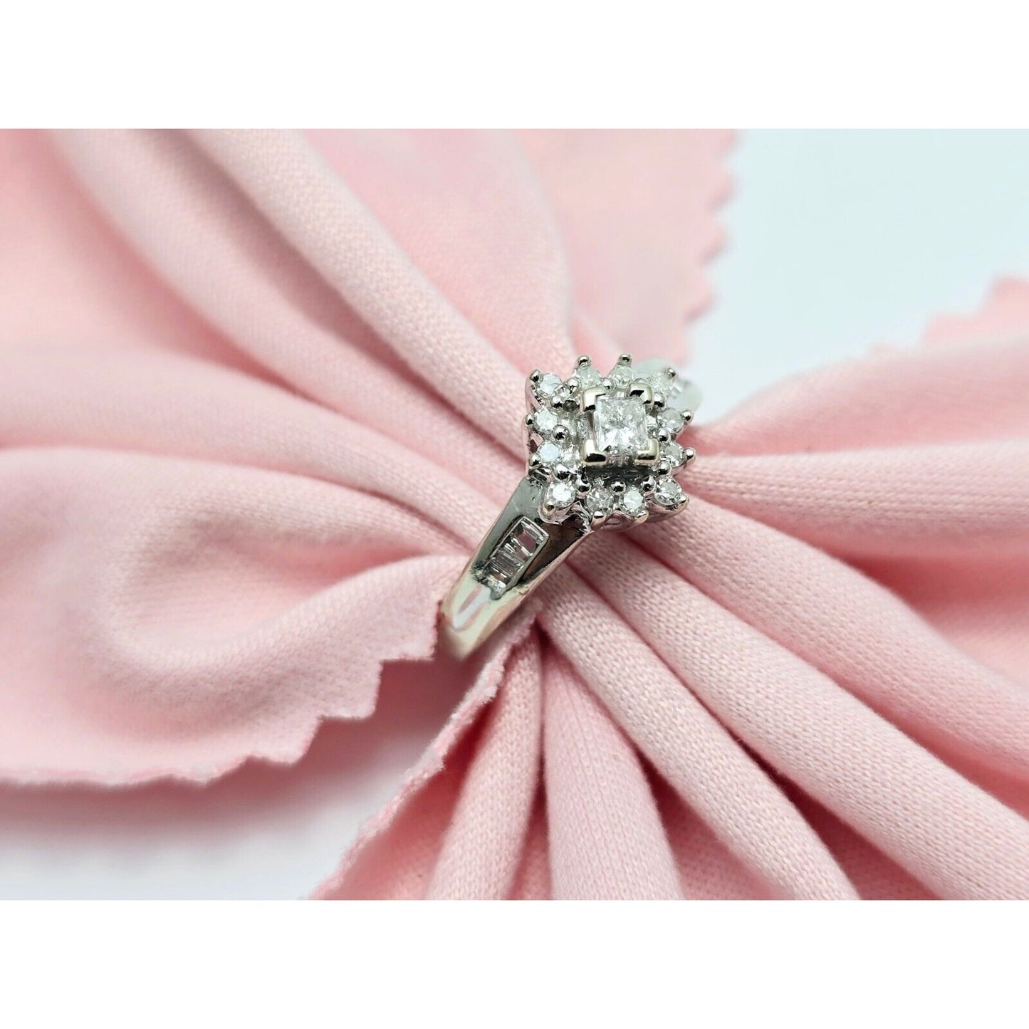 10K White Gold Flower Style Diamond Ring