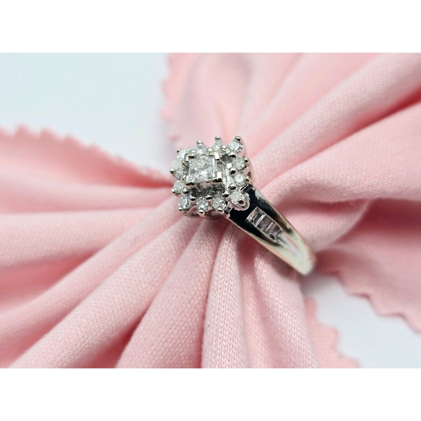 10K White Gold Flower Style Diamond Ring