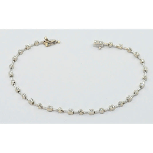 18K White Gold Round Cut Diamond Tennis Link Bracelet