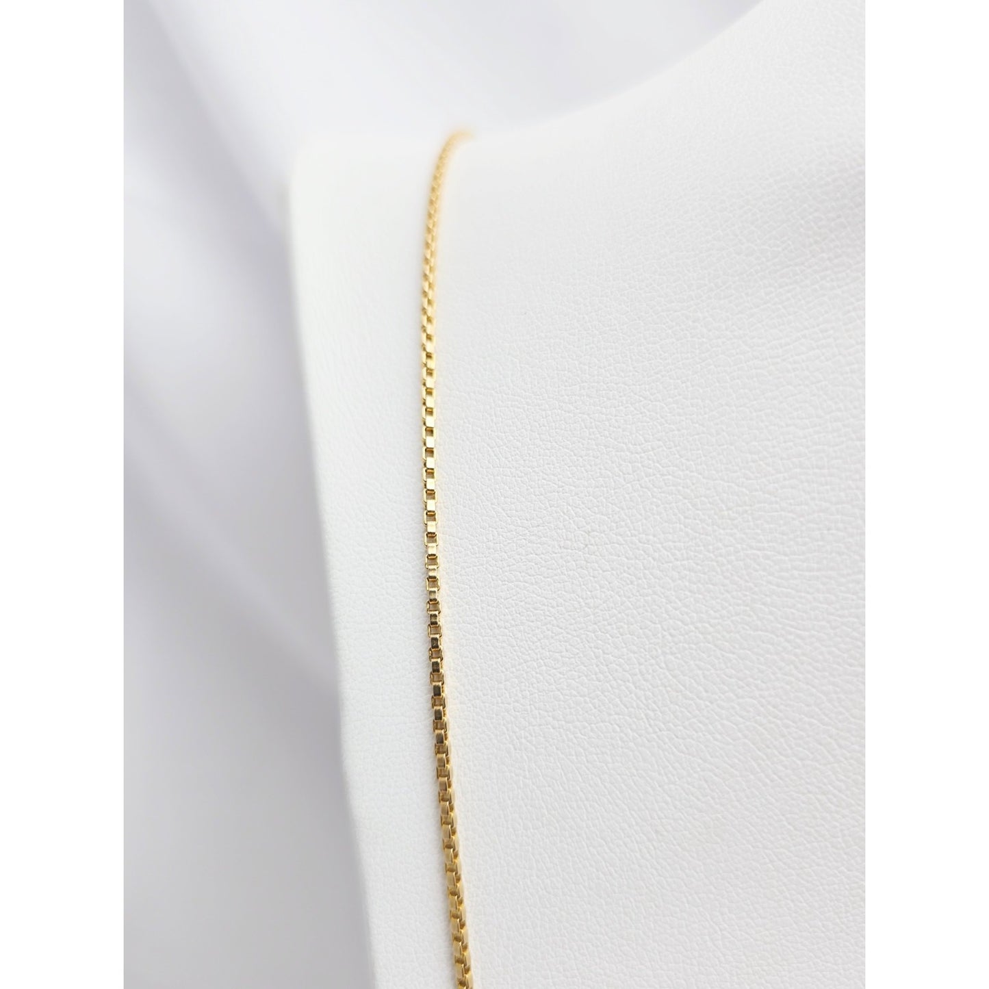 Vintage 14K Yellow Gold Box Link Chain Necklace