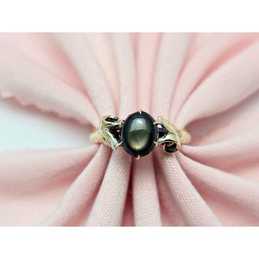 Vintage 10K Yellow Gold Star Sapphire Ladies Ring