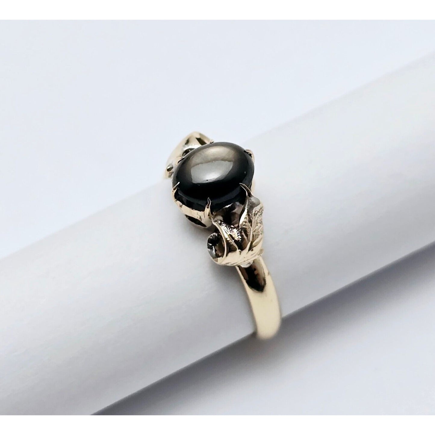 Vintage 10K Yellow Gold Star Sapphire Ladies Ring