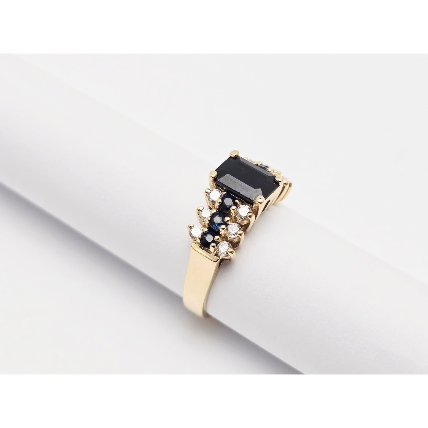 14K Yellow Gold Emerald Cut Sapphire & Round Diamond Ring