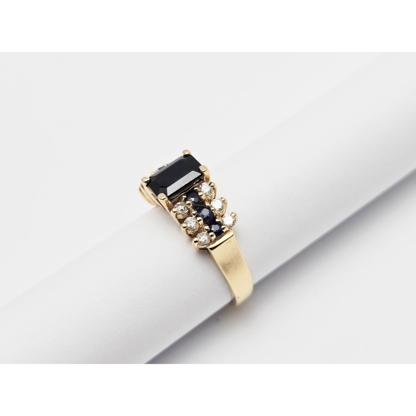 14K Yellow Gold Emerald Cut Sapphire & Round Diamond Ring