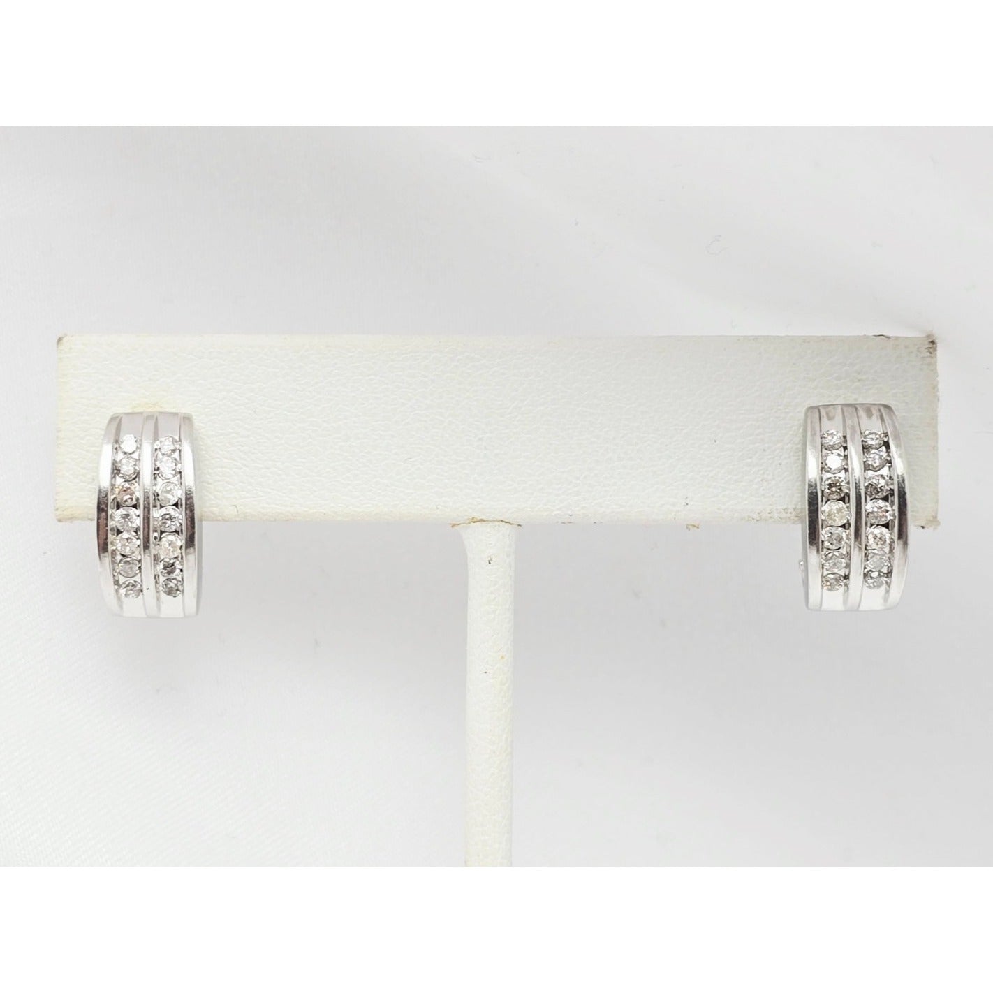14K White Gold Round Cut Diamond Cluster French Clip Earrings