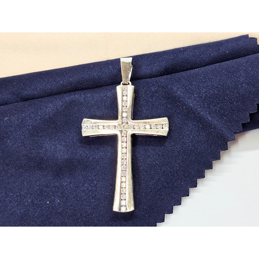 14K White Gold Diamond Cross Pendant Charm