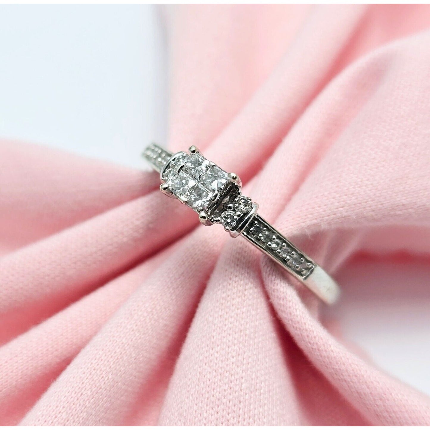 14K White Gold Ladies Princess Cut Diamond Engagement Ring