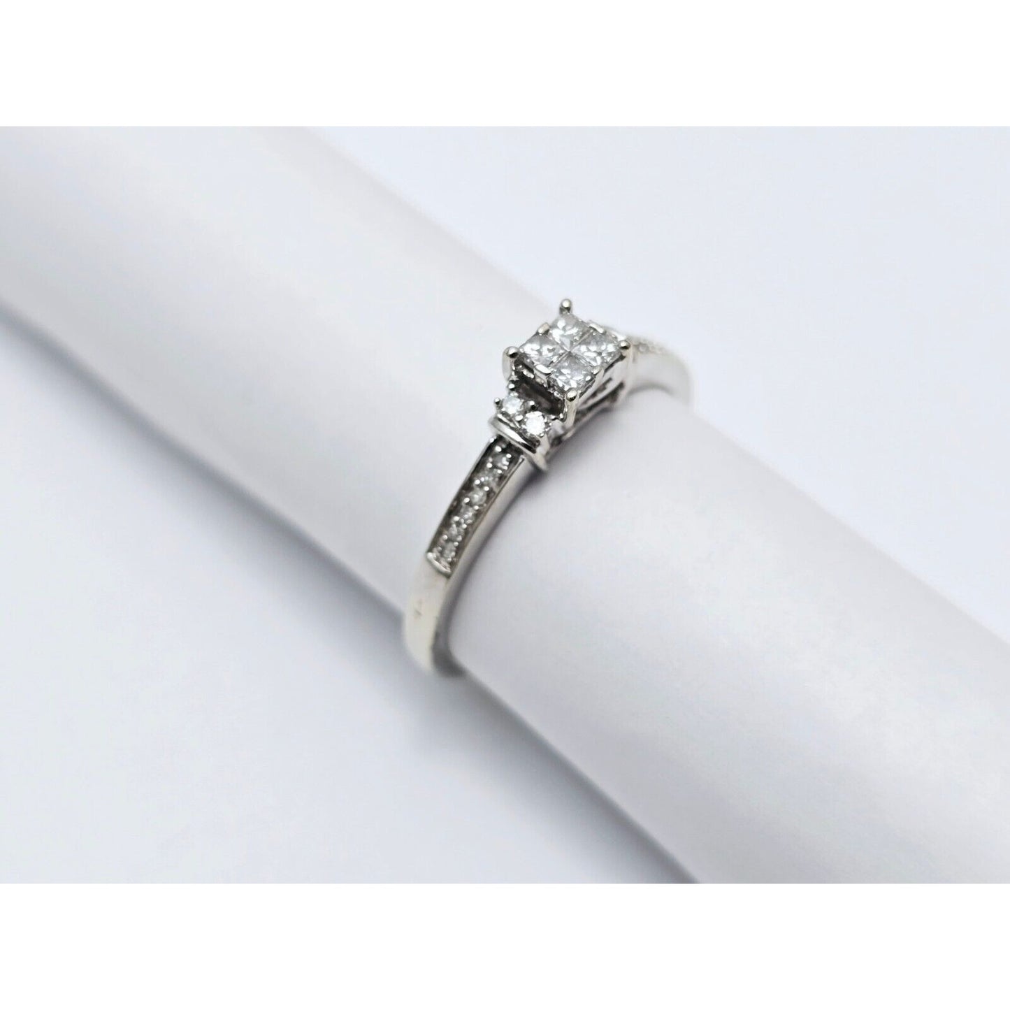 14K White Gold Ladies Princess Cut Diamond Engagement Ring