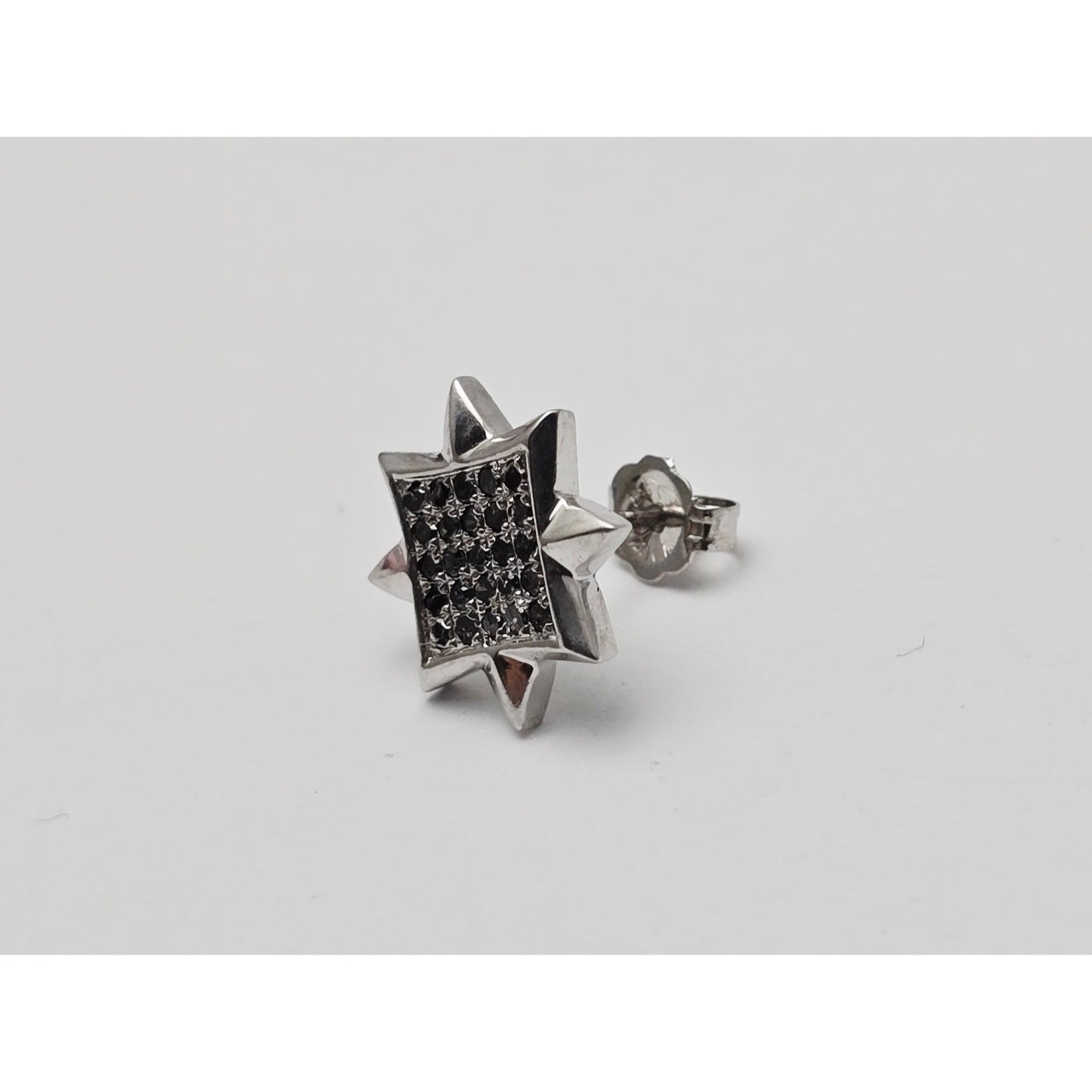 Single 10K White Gold Star Shaped Black Diamond Stud Earring
