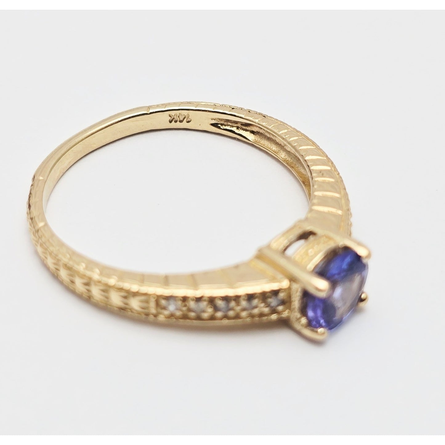 14K Yellow Gold Tanzanite & Diamond Ring