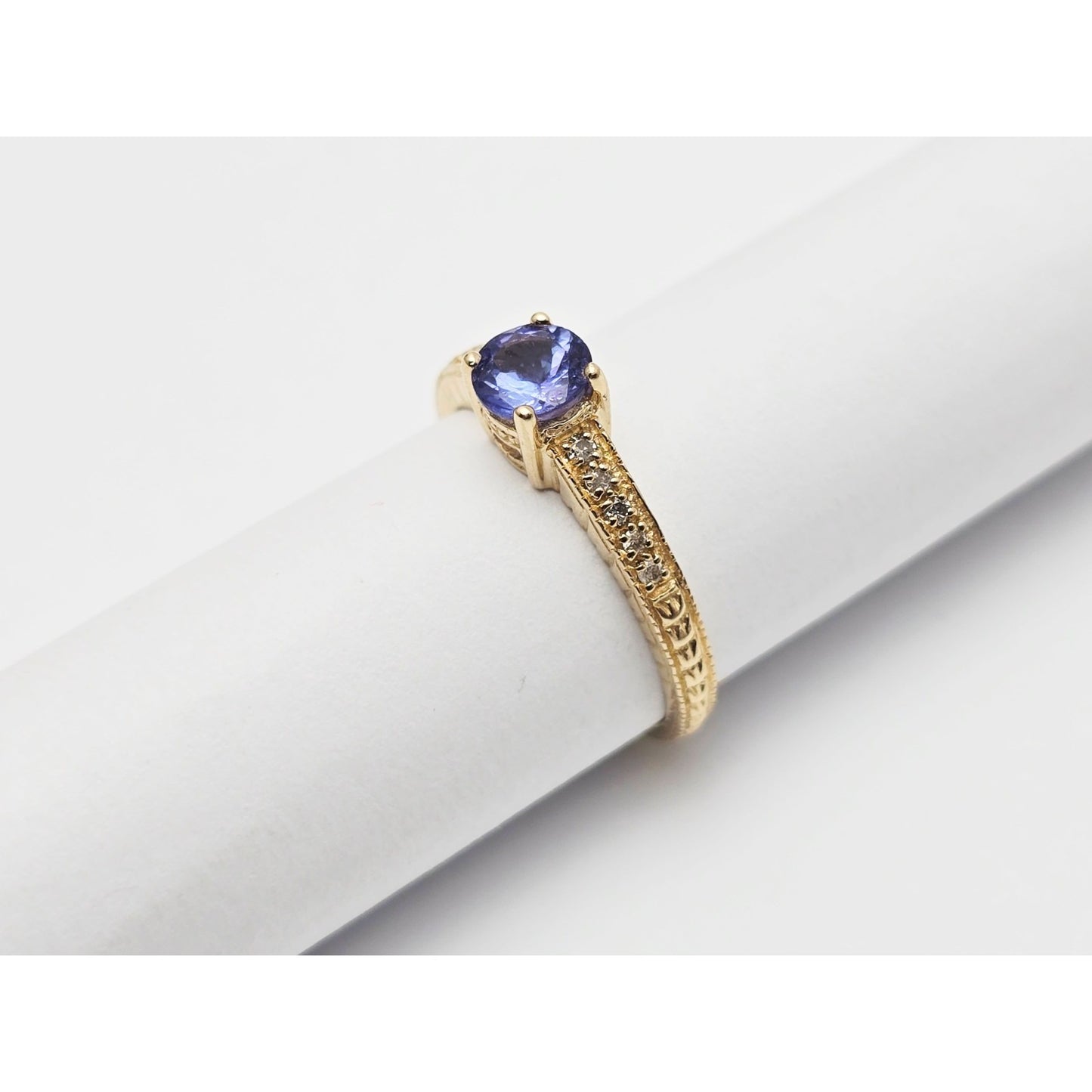 14K Yellow Gold Tanzanite & Diamond Ring