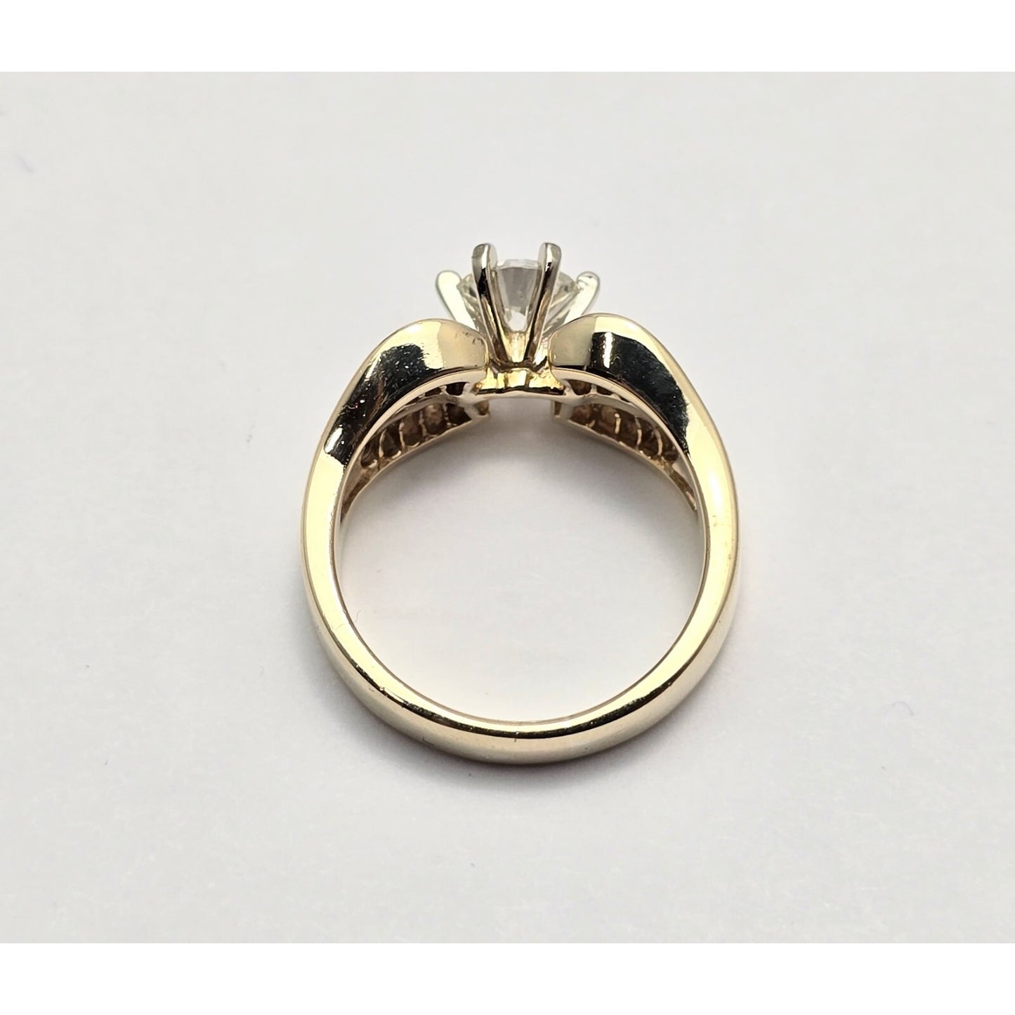 14K Yellow Gold Round & Baguette Diamond Ring
