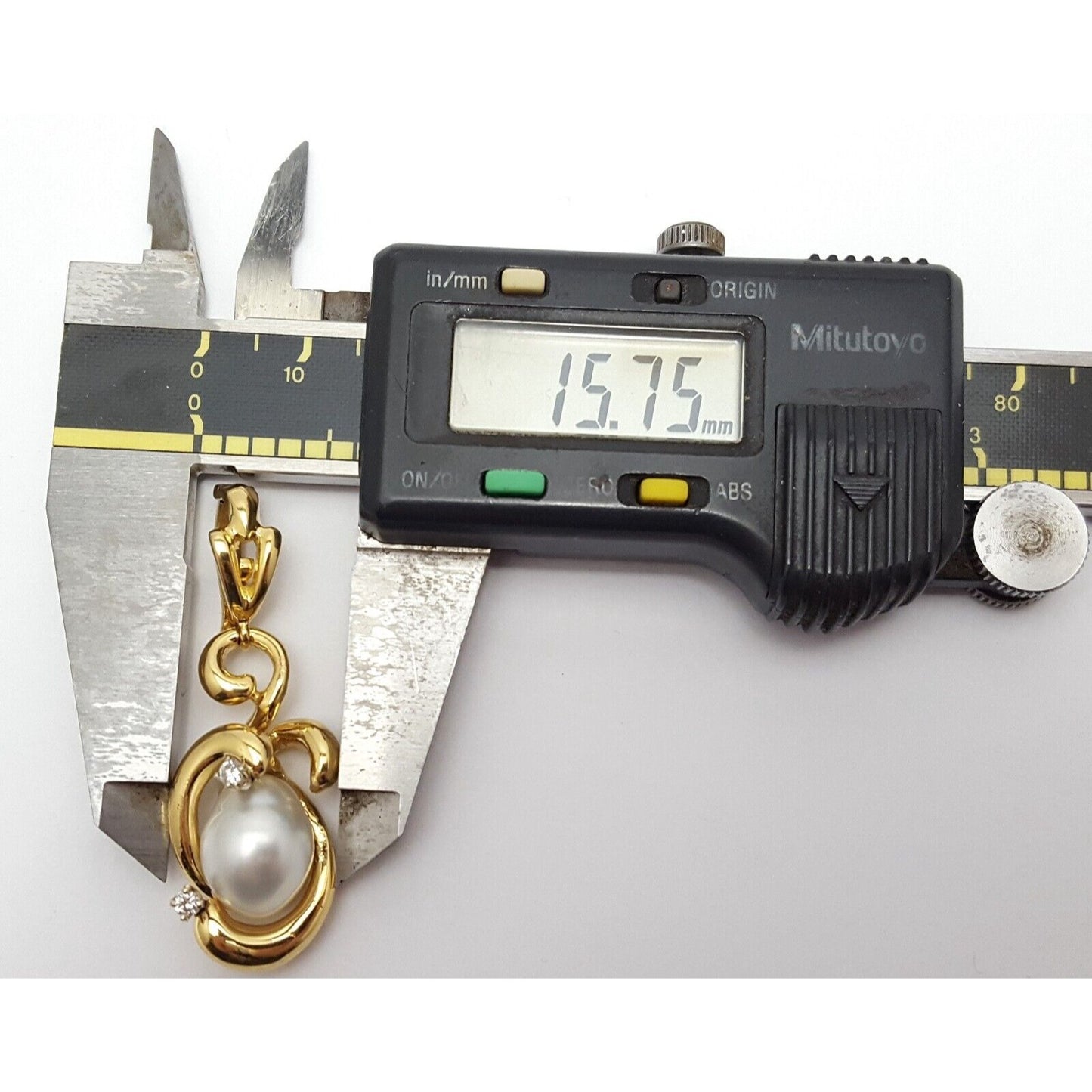 18K Solid Yellow Gold Designer Pearl & Diamond Drop Dangle Charm Pendant