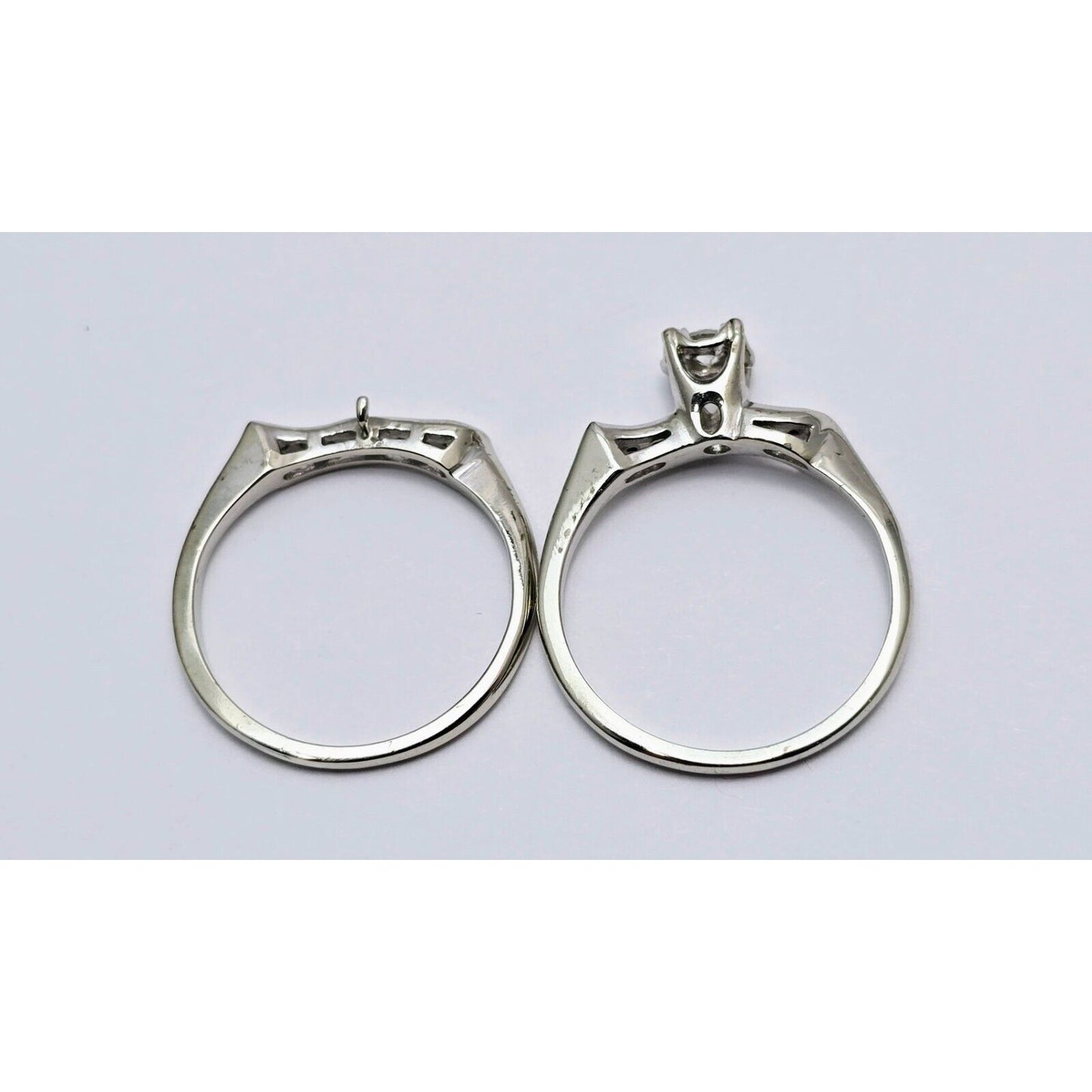 14K White Gold Ladies Wedding Solitaire Round Cut Diamond Ring Set