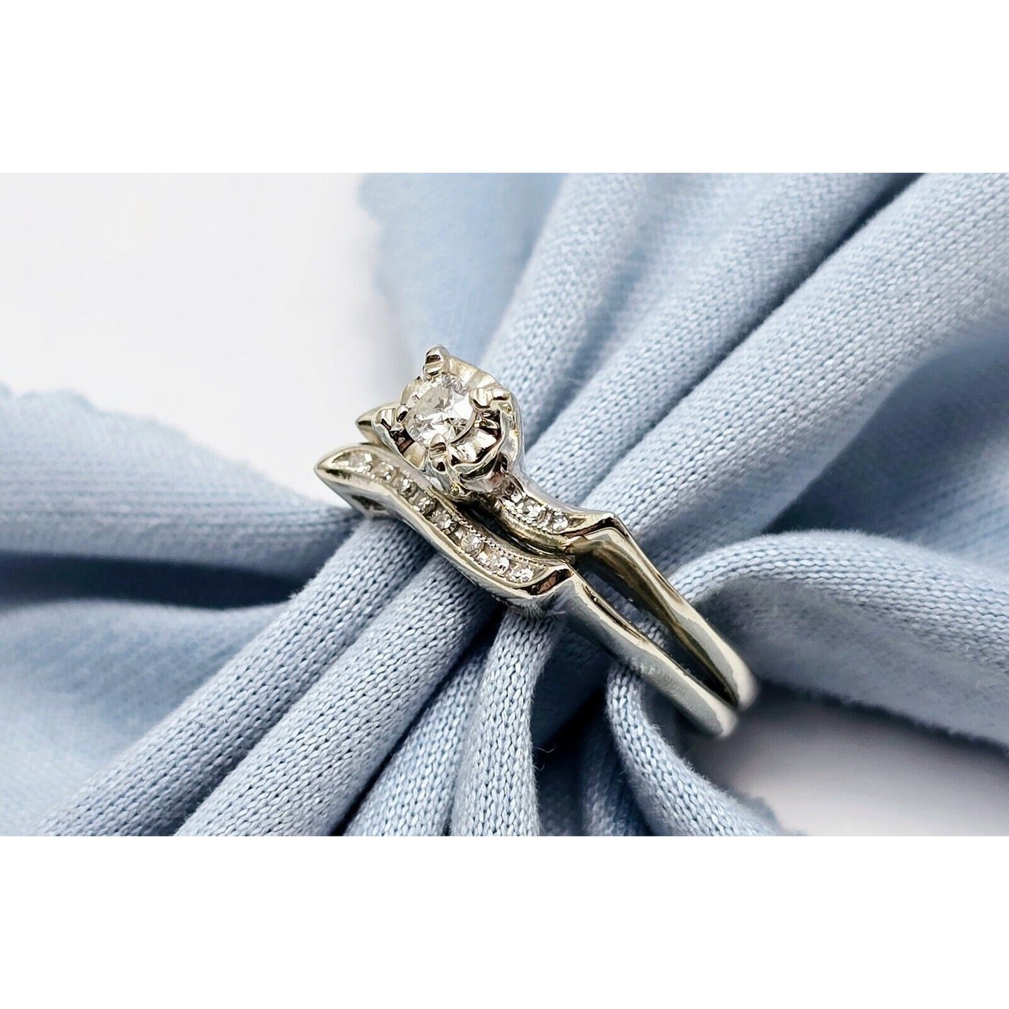 14K White Gold Ladies Wedding Solitaire Round Cut Diamond Ring Set