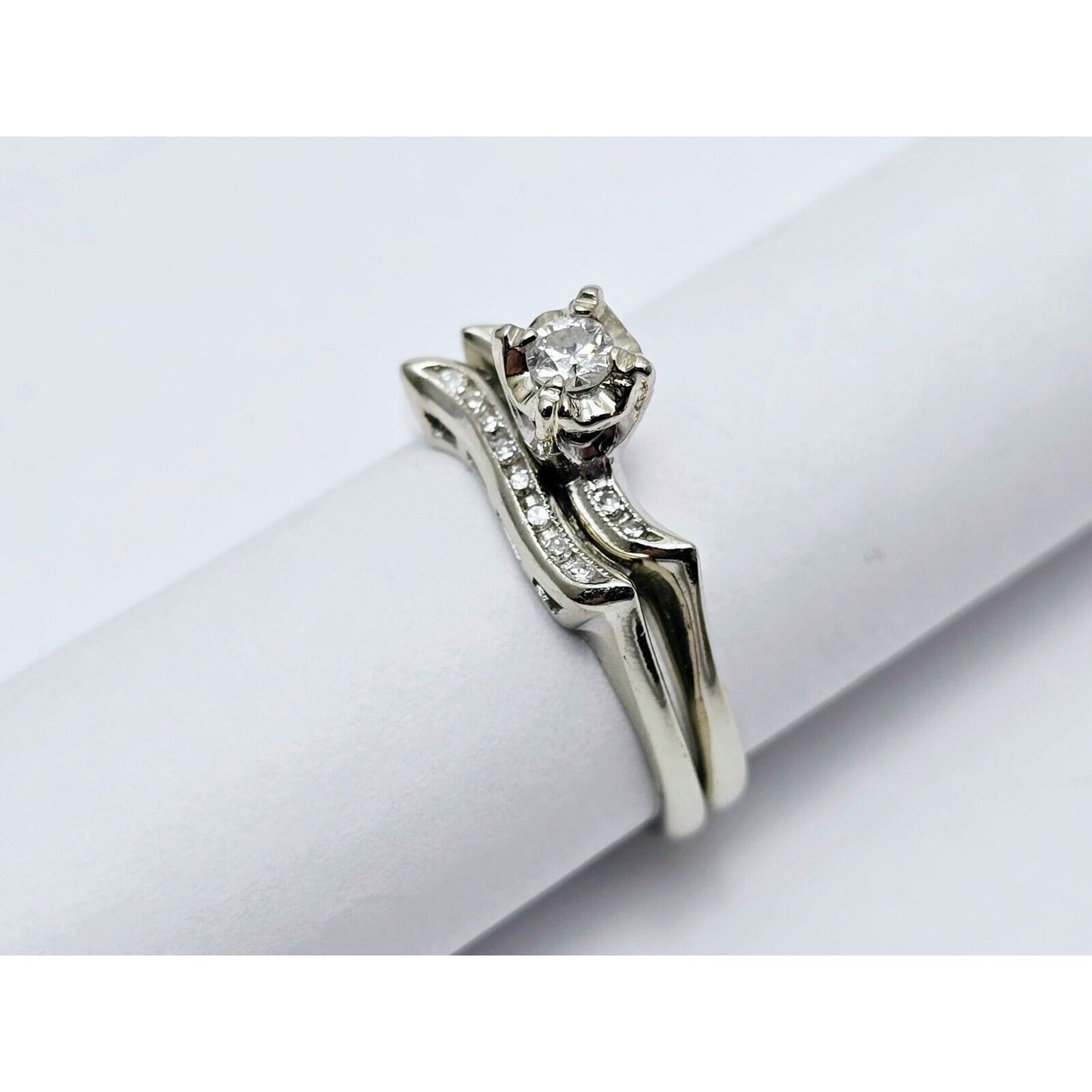 14K White Gold Ladies Wedding Solitaire Round Cut Diamond Ring Set