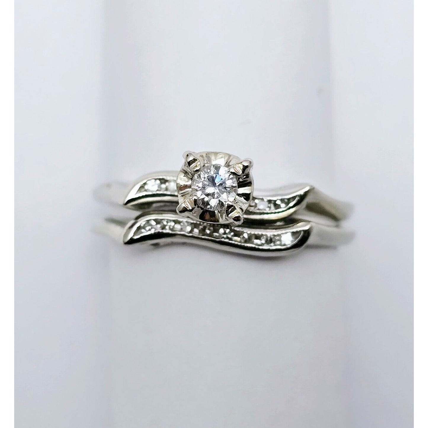 14K White Gold Ladies Wedding Solitaire Round Cut Diamond Ring Set