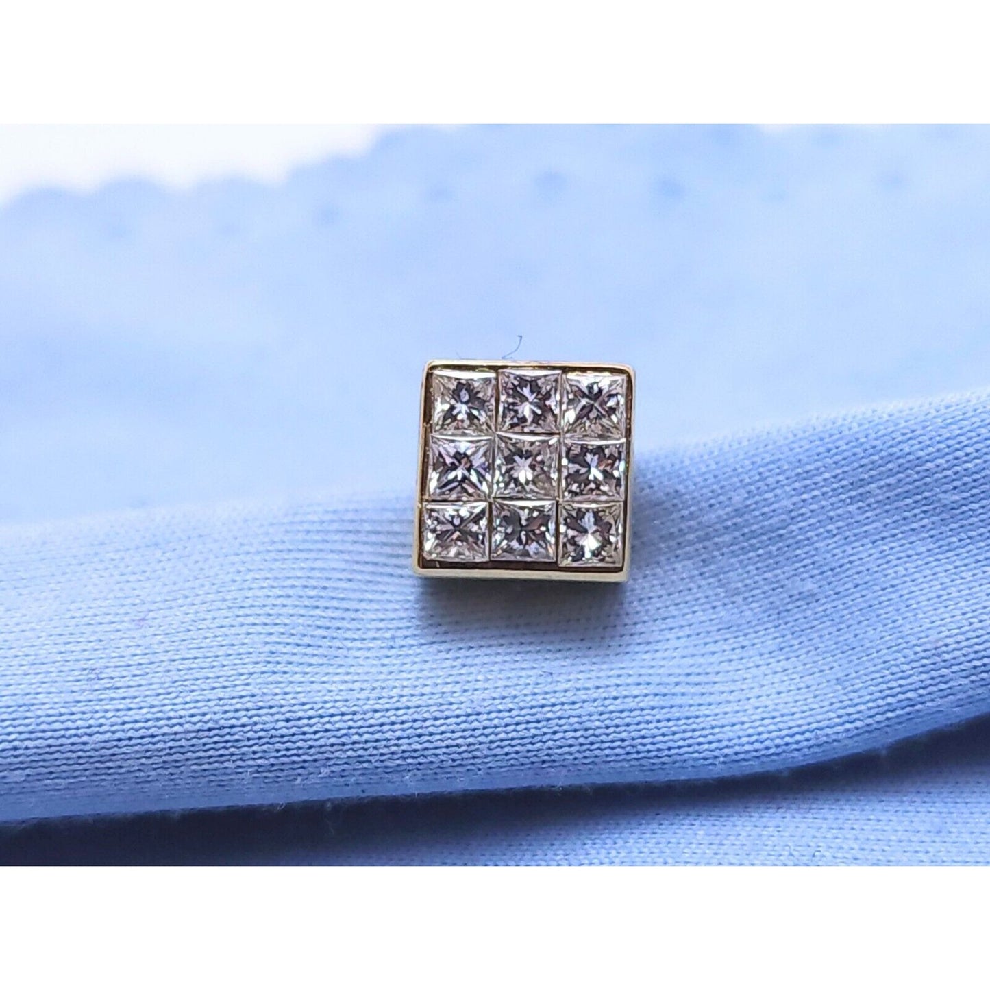 Single 14K Yellow Gold Princess Cut Invisible Setting Diamond Stud Earring