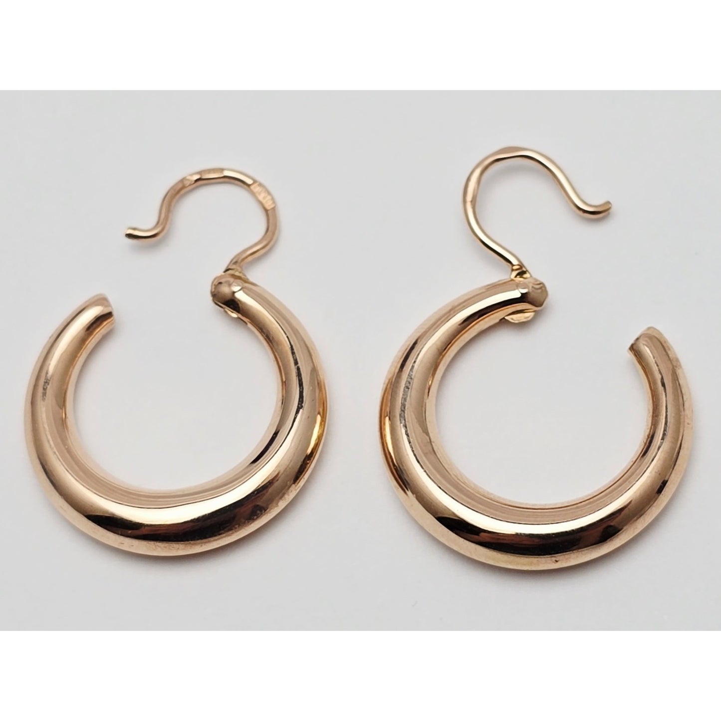 Medium 14K Rose Gold Polished Round Hinged Hoop Earrings