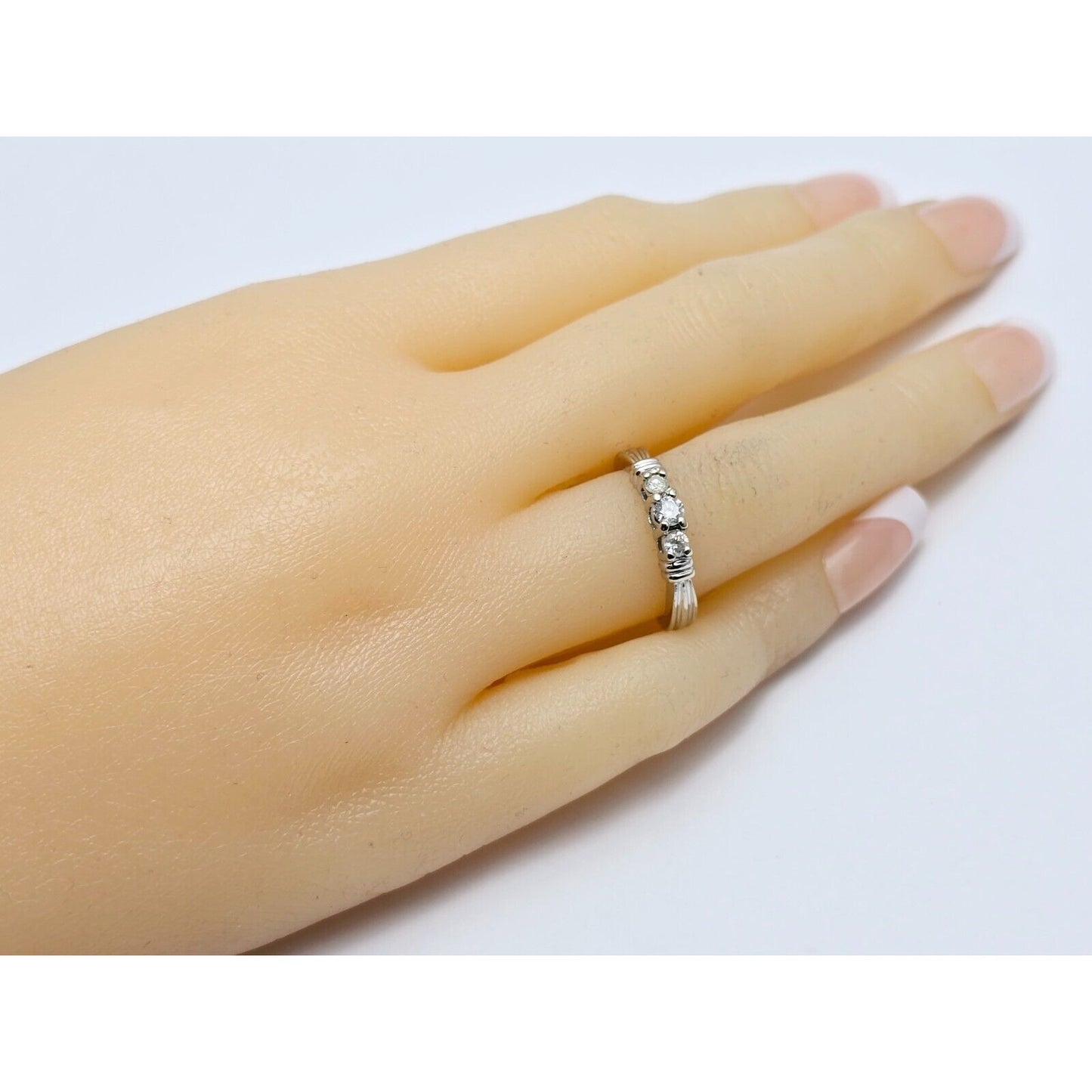 14K White Gold Round Cut 3 Stone Diamond Ring