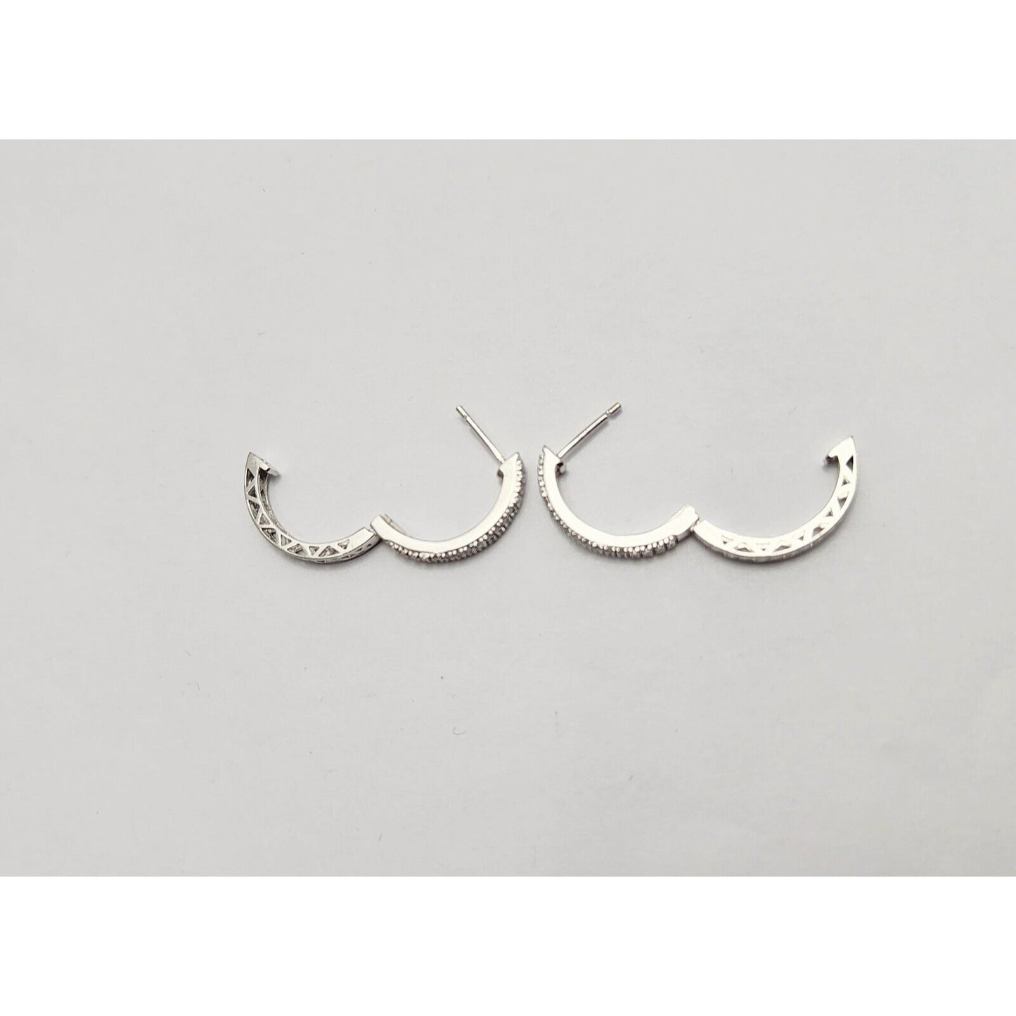 10K White Gold Small Round Diamond Hinged Hoop Earrings