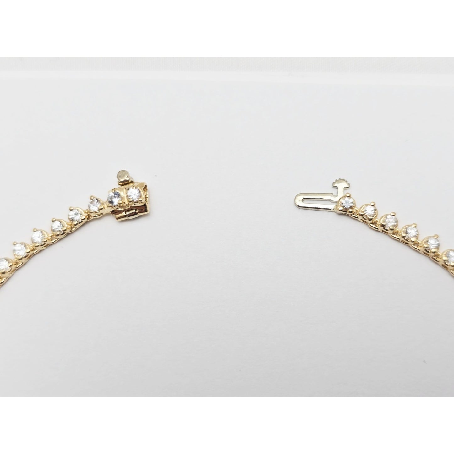 14K Yellow Gold CZ Graduated Link Chain Necklace
