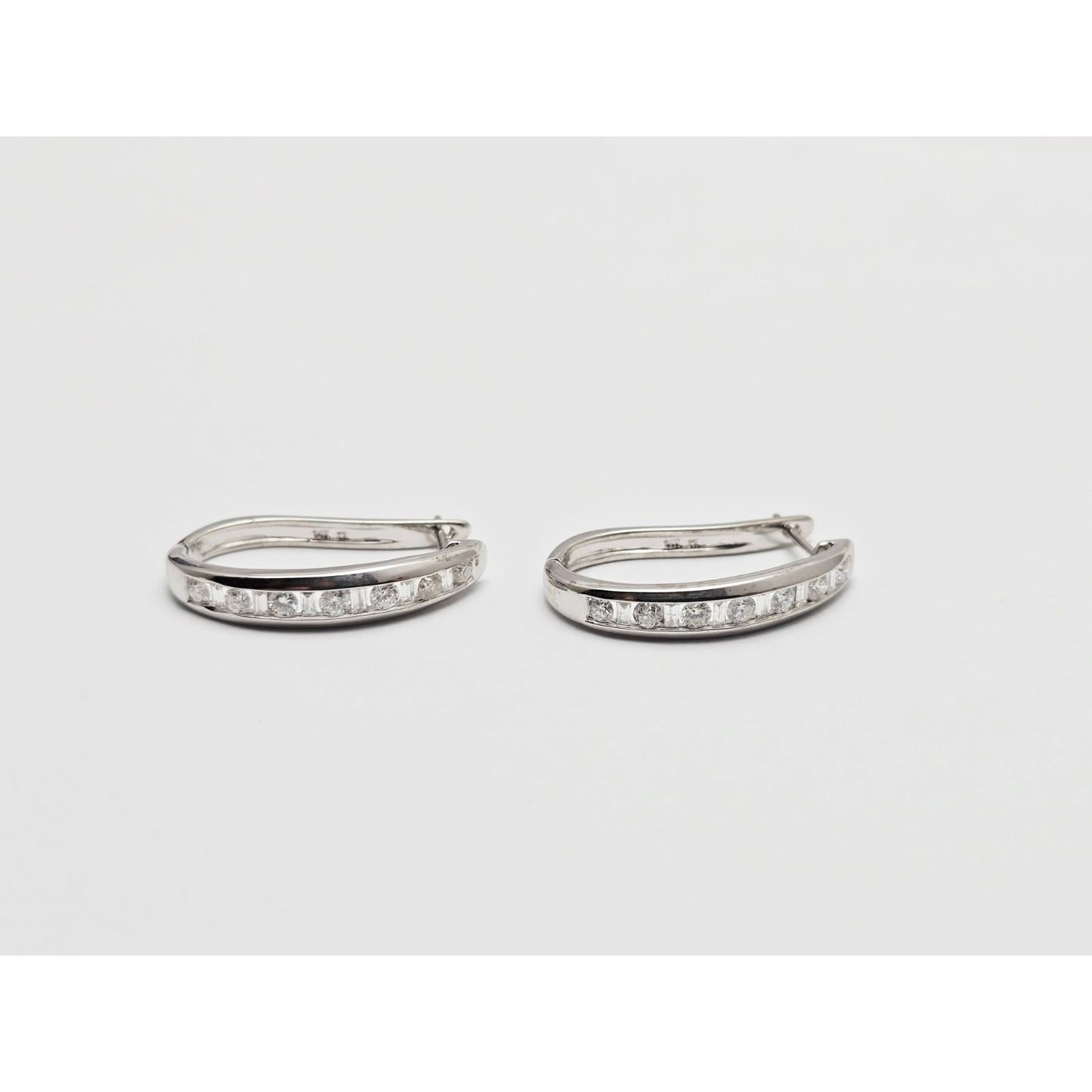 14K White Gold Round & Baguette Diamond Hinged Oval Hoop Earrings