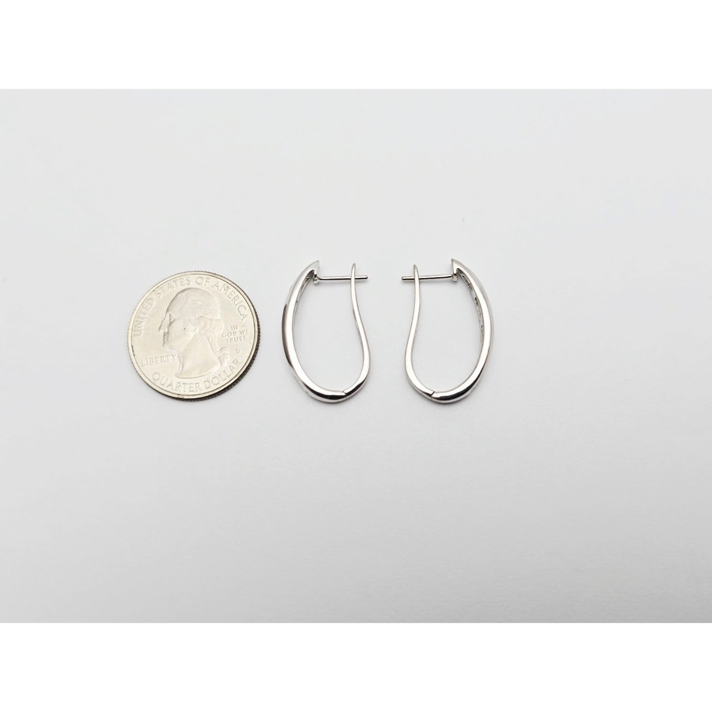14K White Gold Round & Baguette Diamond Hinged Oval Hoop Earrings