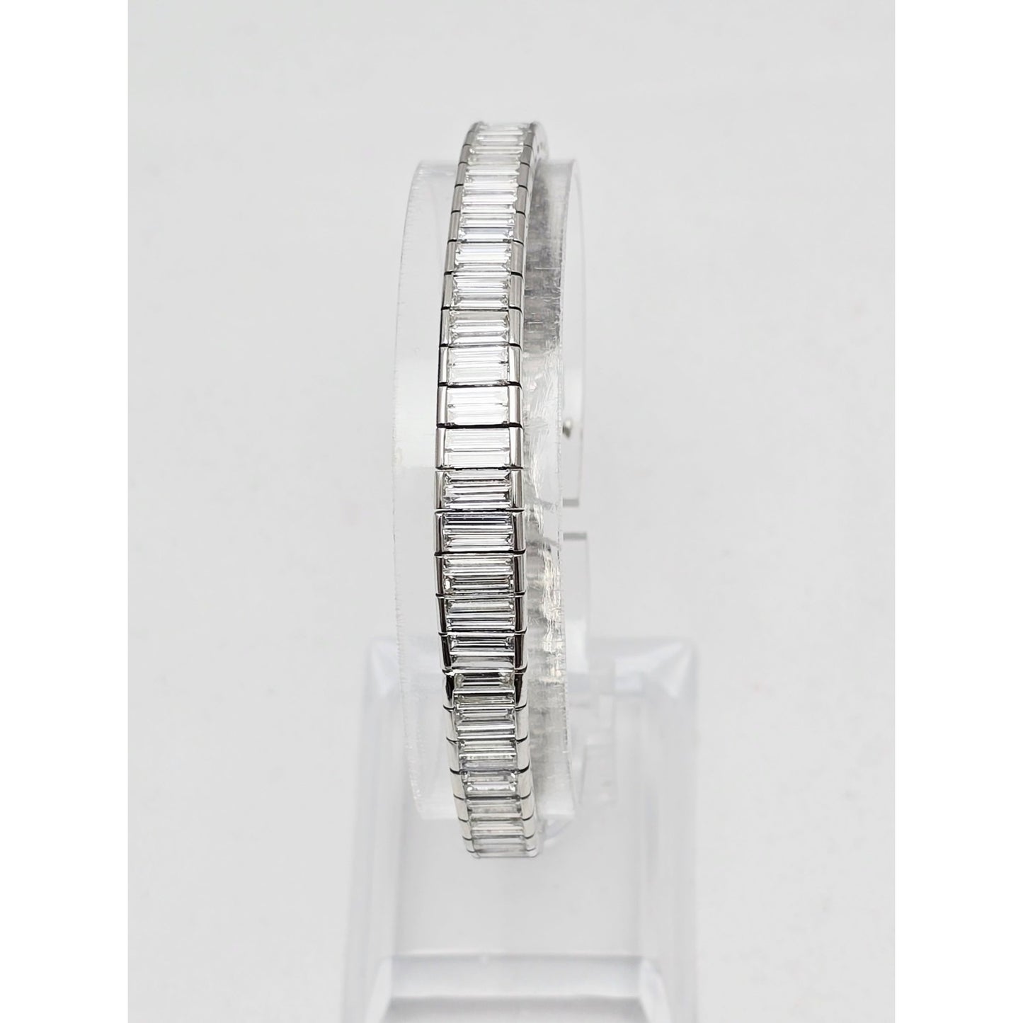 900 Platinum Baguette Cut Diamond Graduated Tennis Link Bracelet