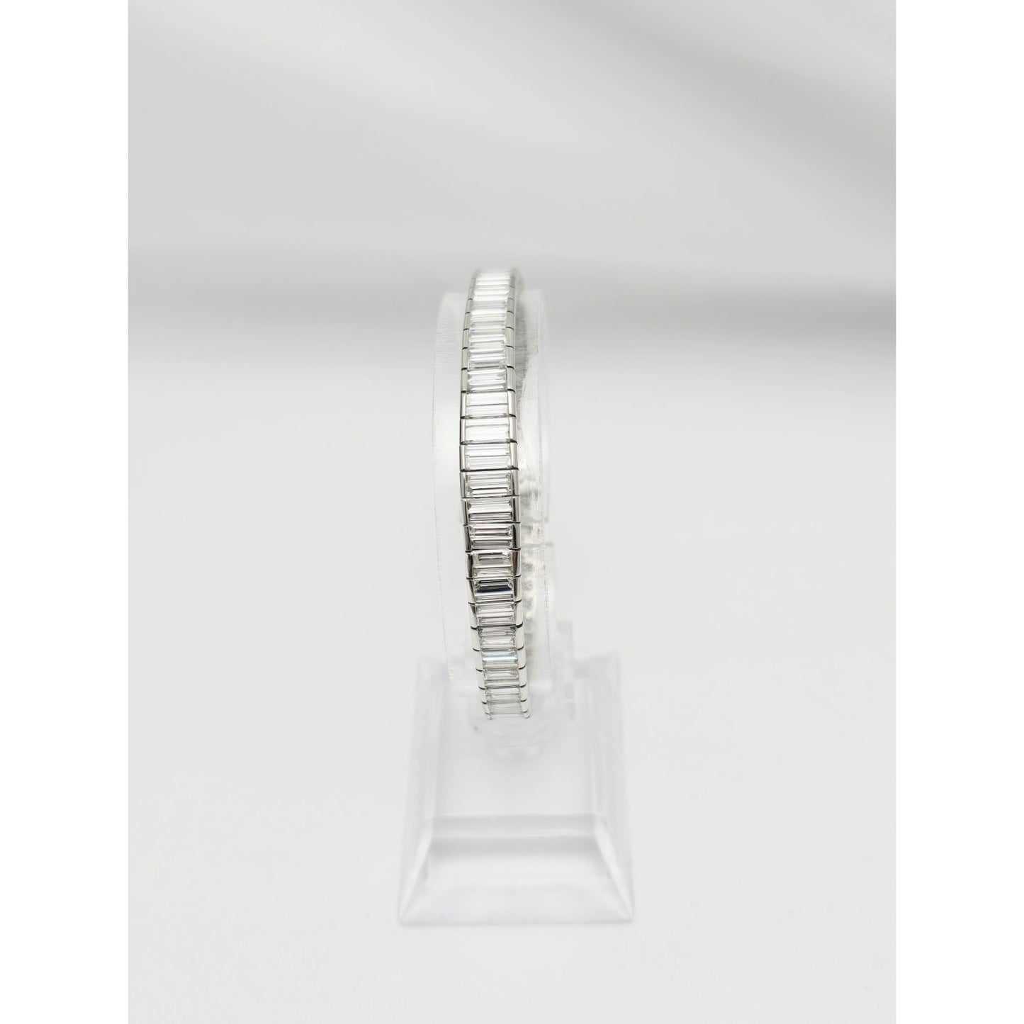 900 Platinum Baguette Cut Diamond Graduated Tennis Link Bracelet