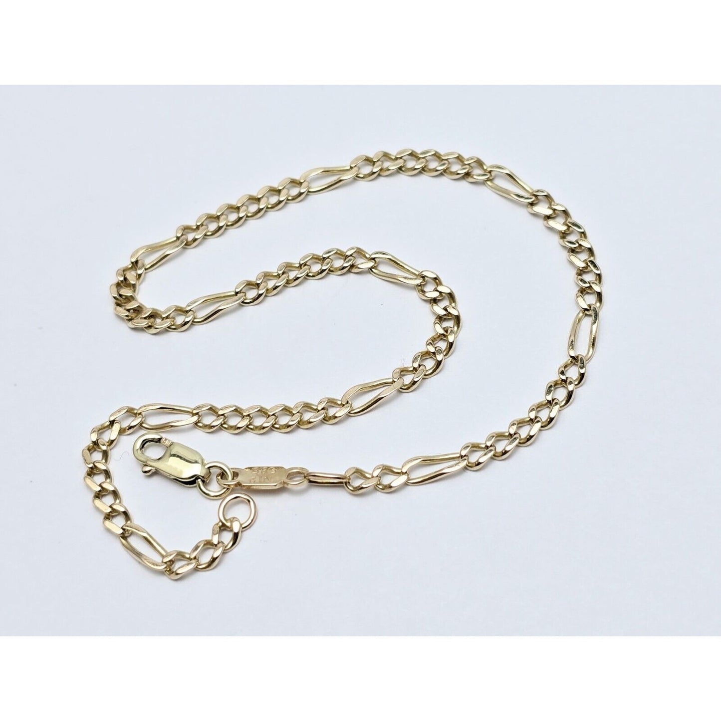 14K Yellow Gold Figaro Link Bracelet